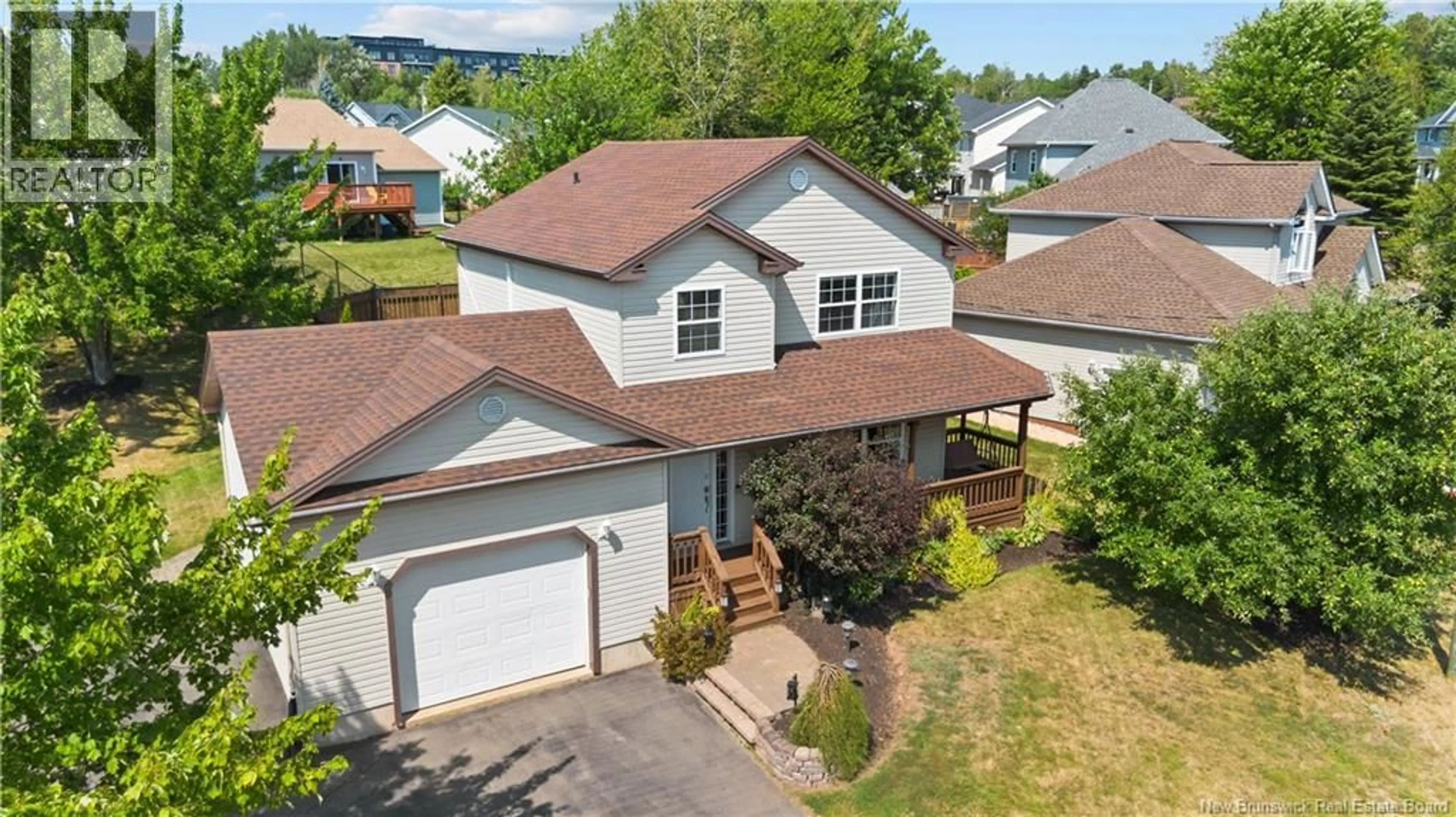 A pic from outside/outdoor area/front of a property/back of a property/a pic from drone, street for 44 DU RUISSEAU, Dieppe New Brunswick E1A8B3