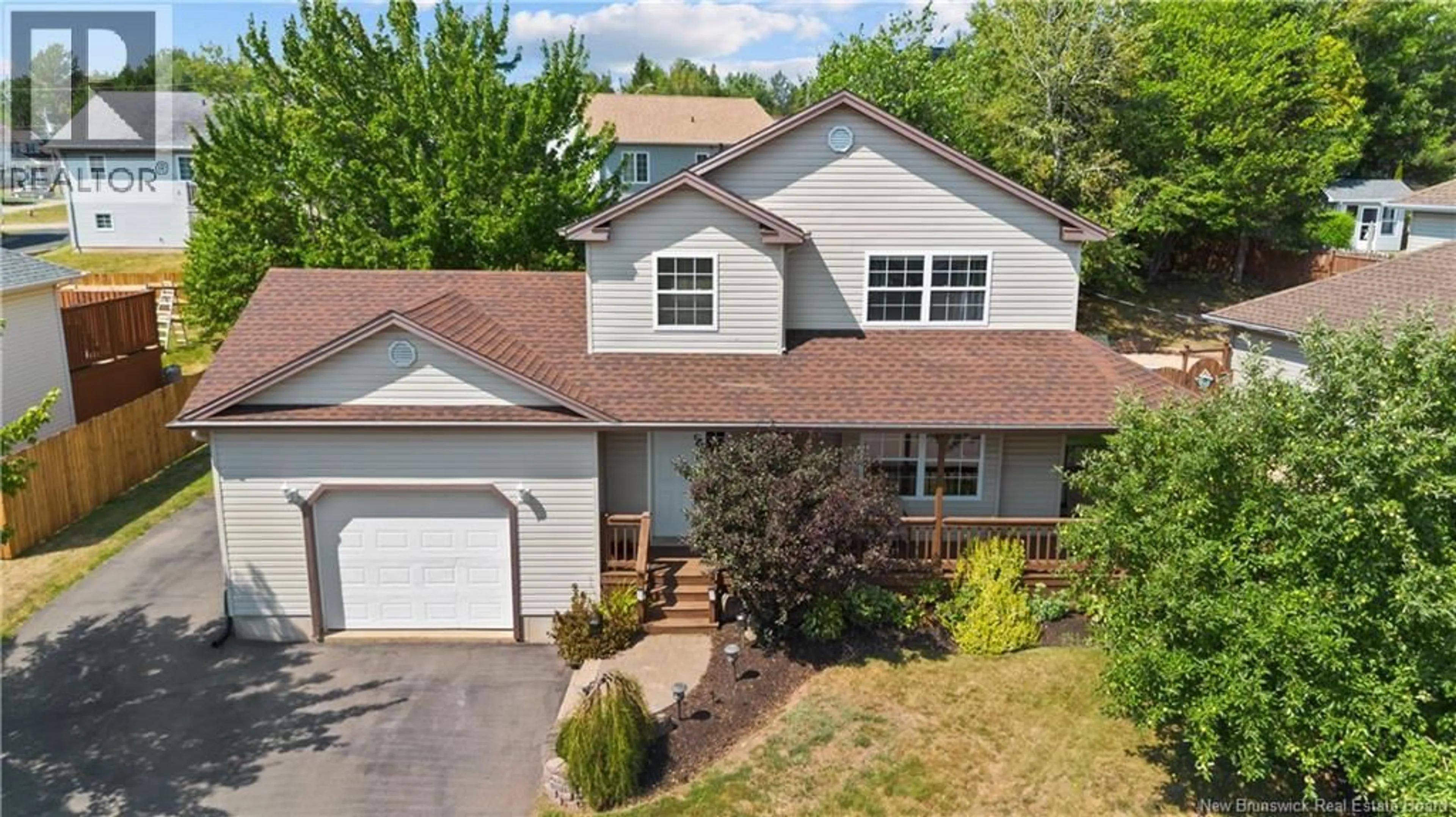 Home with vinyl exterior material, street for 44 DU RUISSEAU, Dieppe New Brunswick E1A8B3