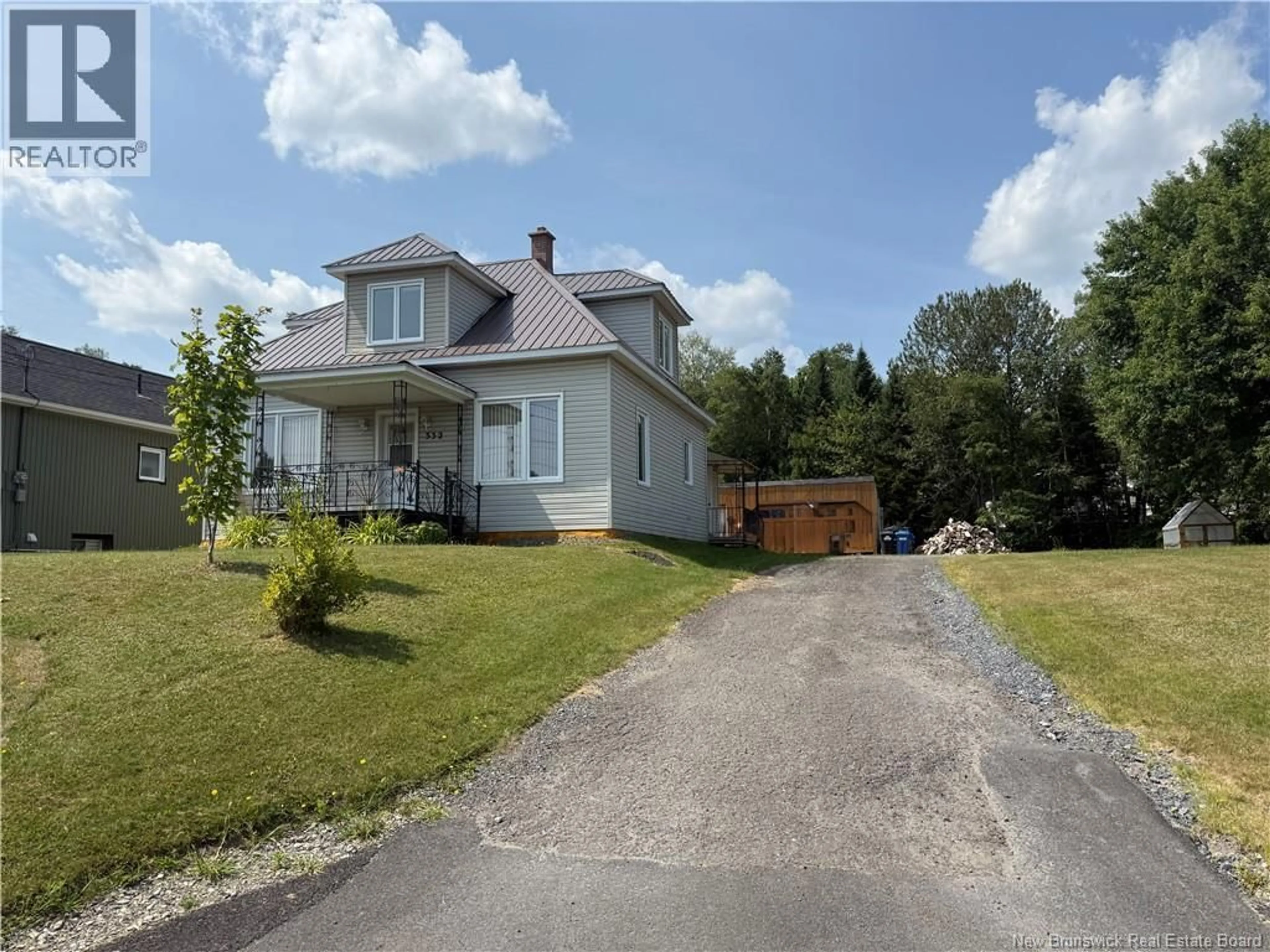A pic from outside/outdoor area/front of a property/back of a property/a pic from drone, street for 332 PORTAGE ROAD, Grand-Sault/Grand Falls New Brunswick E3Z1M6