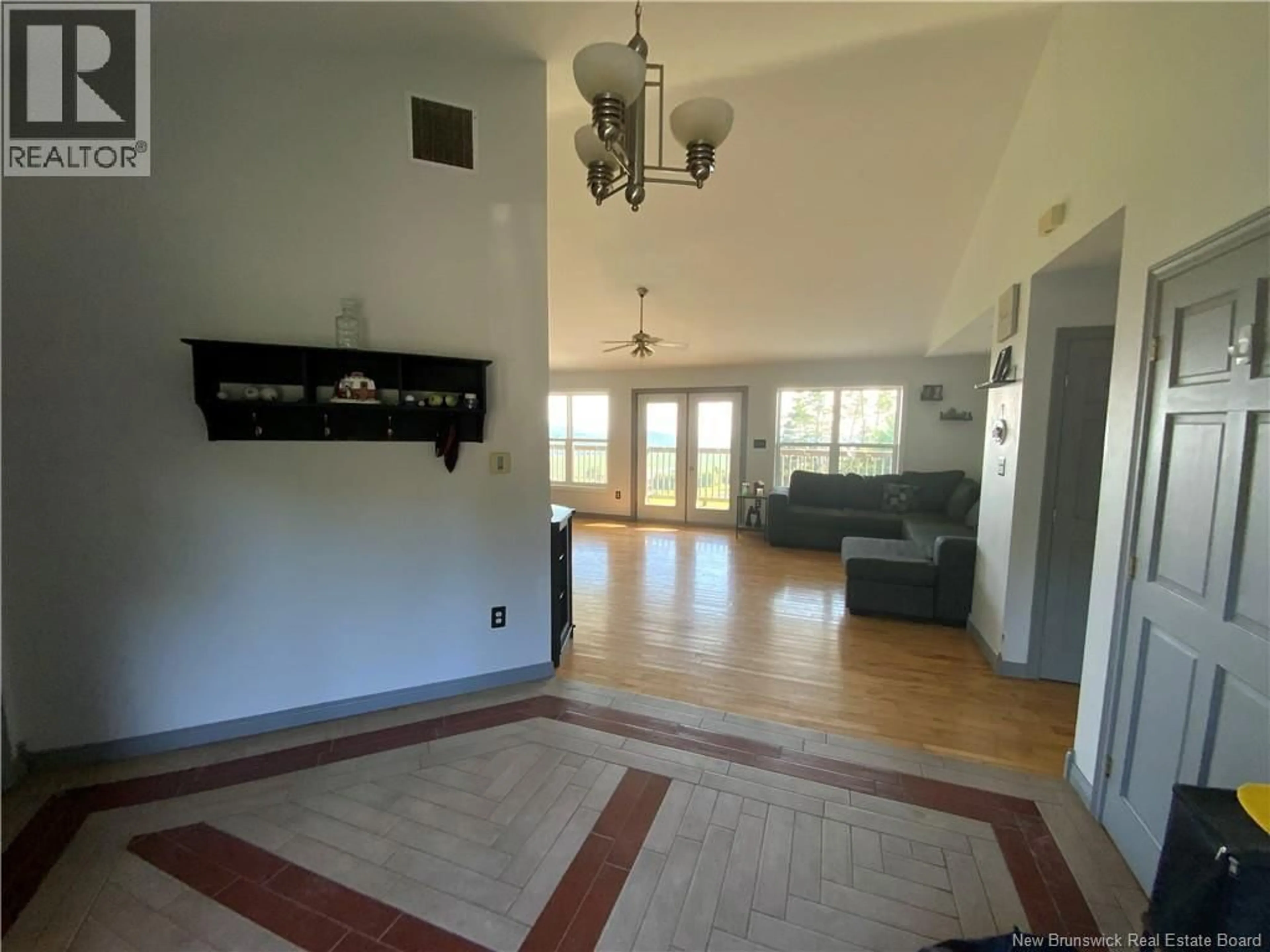 Indoor foyer for 400 GLASSVILLE ROAD, Glassville New Brunswick E7L1S8