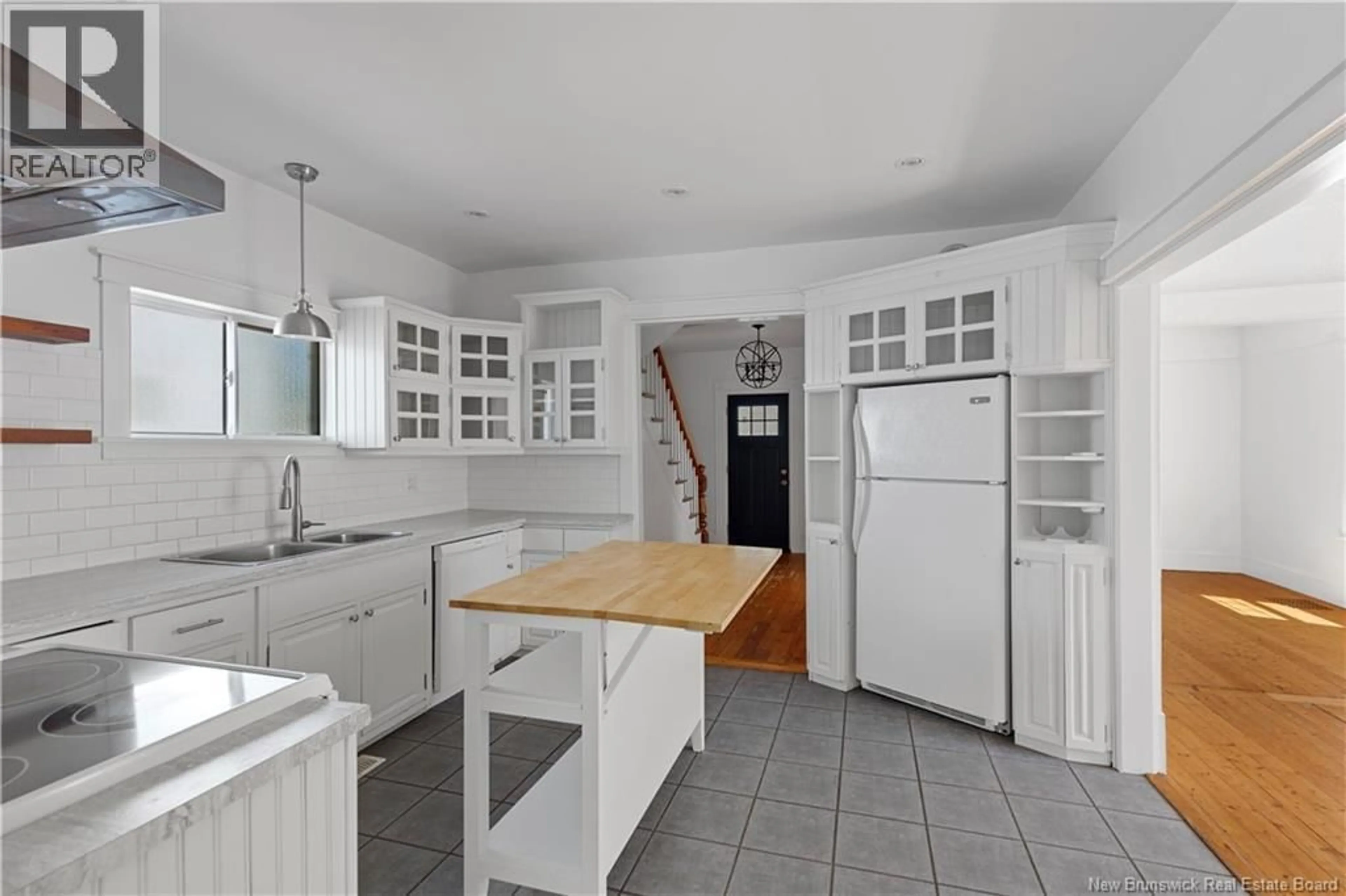 Open concept kitchen, ceramic/tile floor for 30 EDWARD STREET, Moncton New Brunswick E1A3Y7