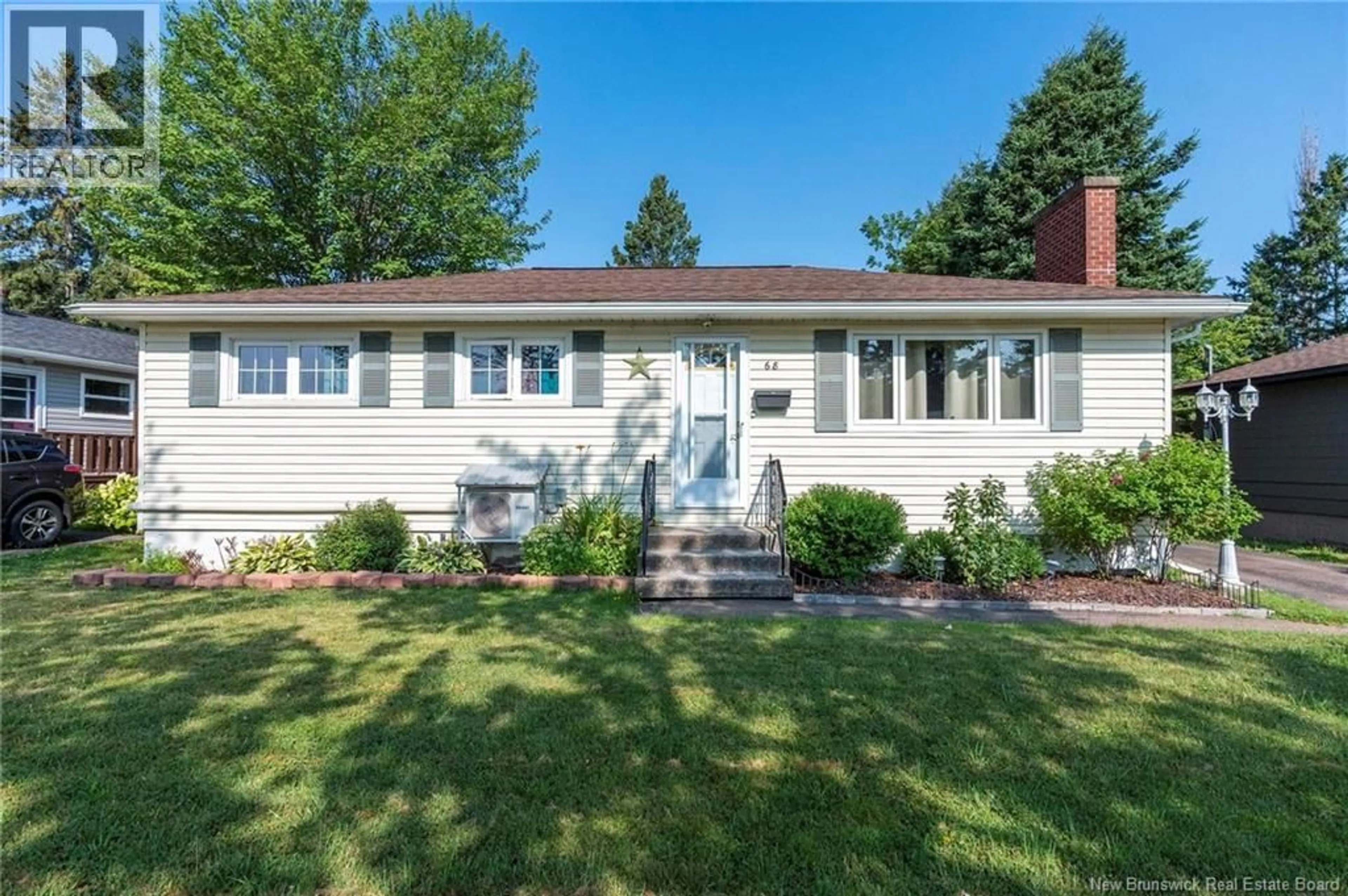Home with vinyl exterior material, street for 68 BIRCHMOUNT DRIVE, Moncton New Brunswick E1C8E4