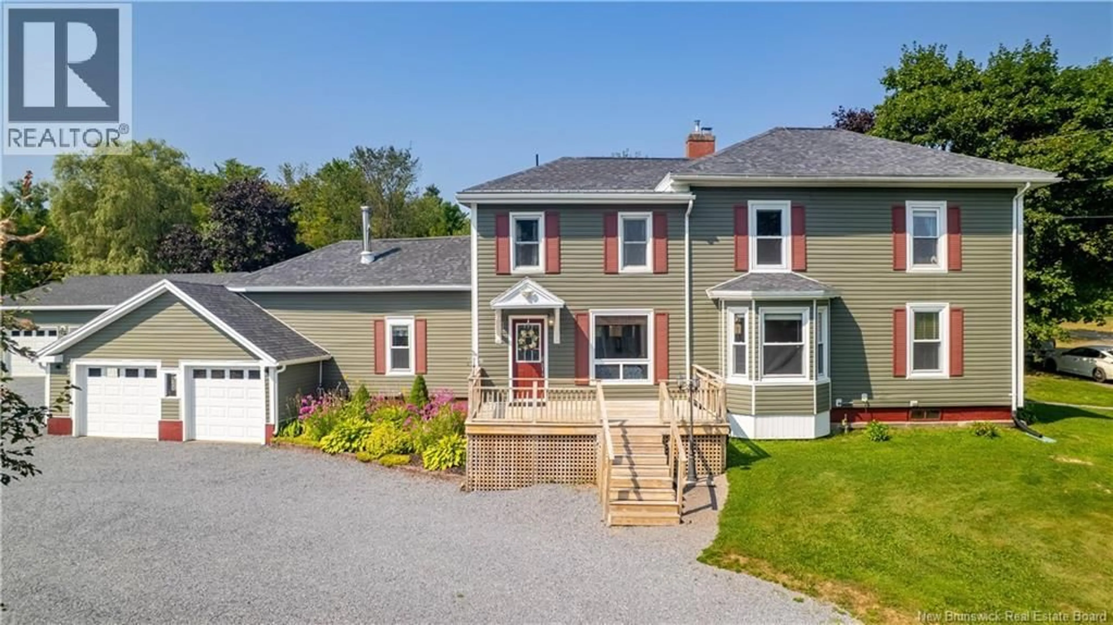 A pic from outside/outdoor area/front of a property/back of a property/a pic from drone, street for 49 HILL STREET, Milltown New Brunswick E3L1N6