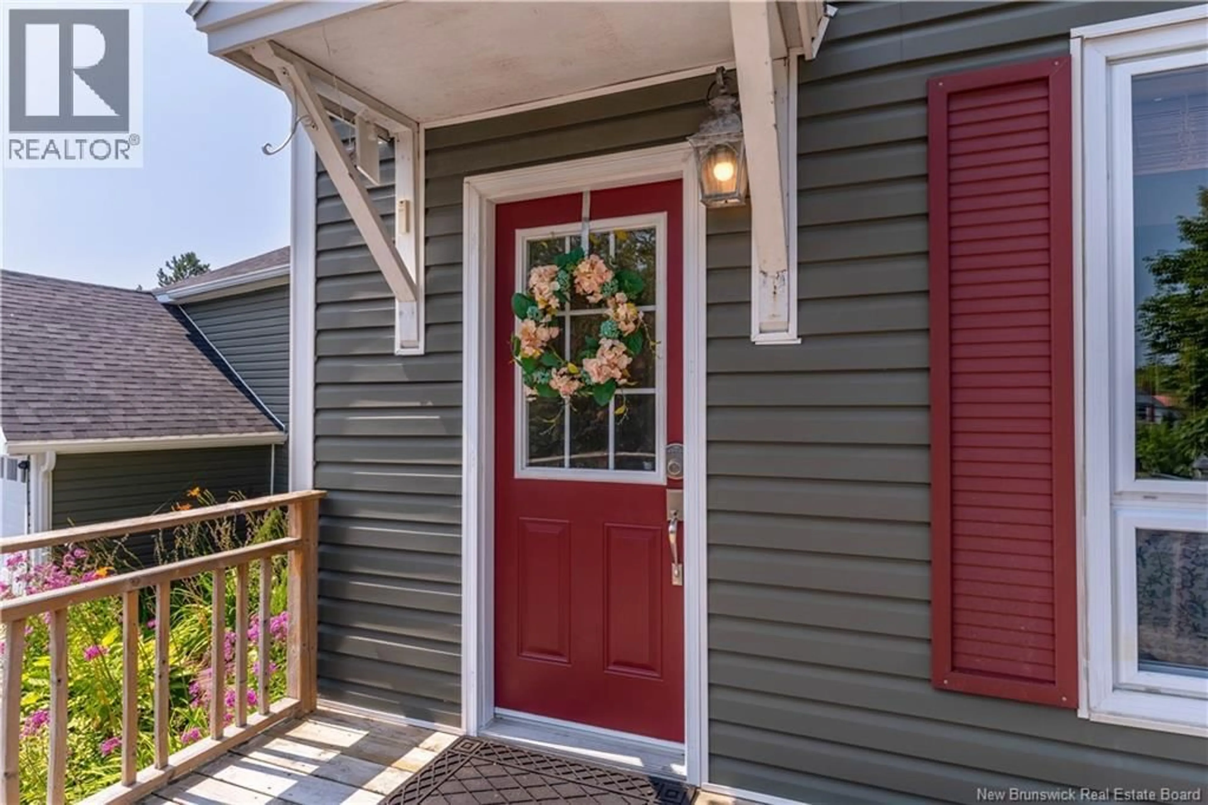 Indoor entryway for 49 HILL STREET, Milltown New Brunswick E3L1N6