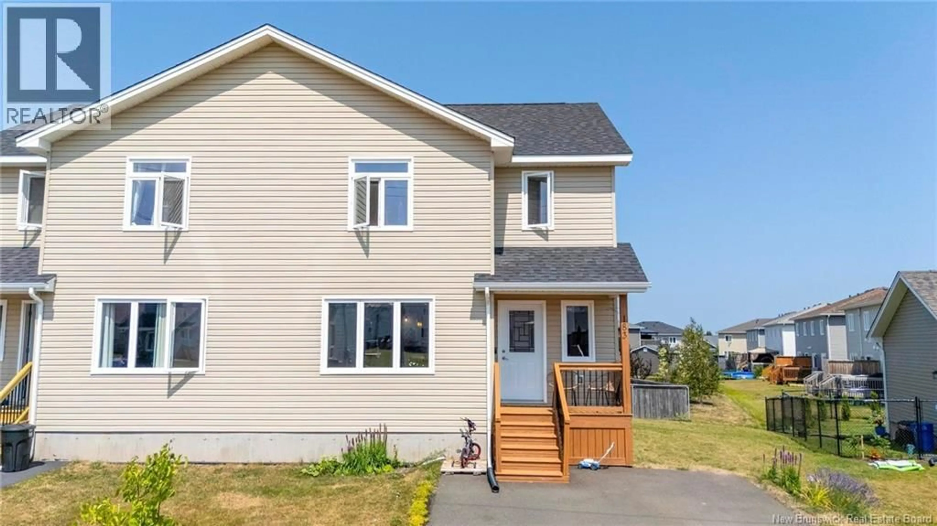 Home with vinyl exterior material, unknown for 183 OAKFIELD DRIVE, Riverview New Brunswick E1B0W6