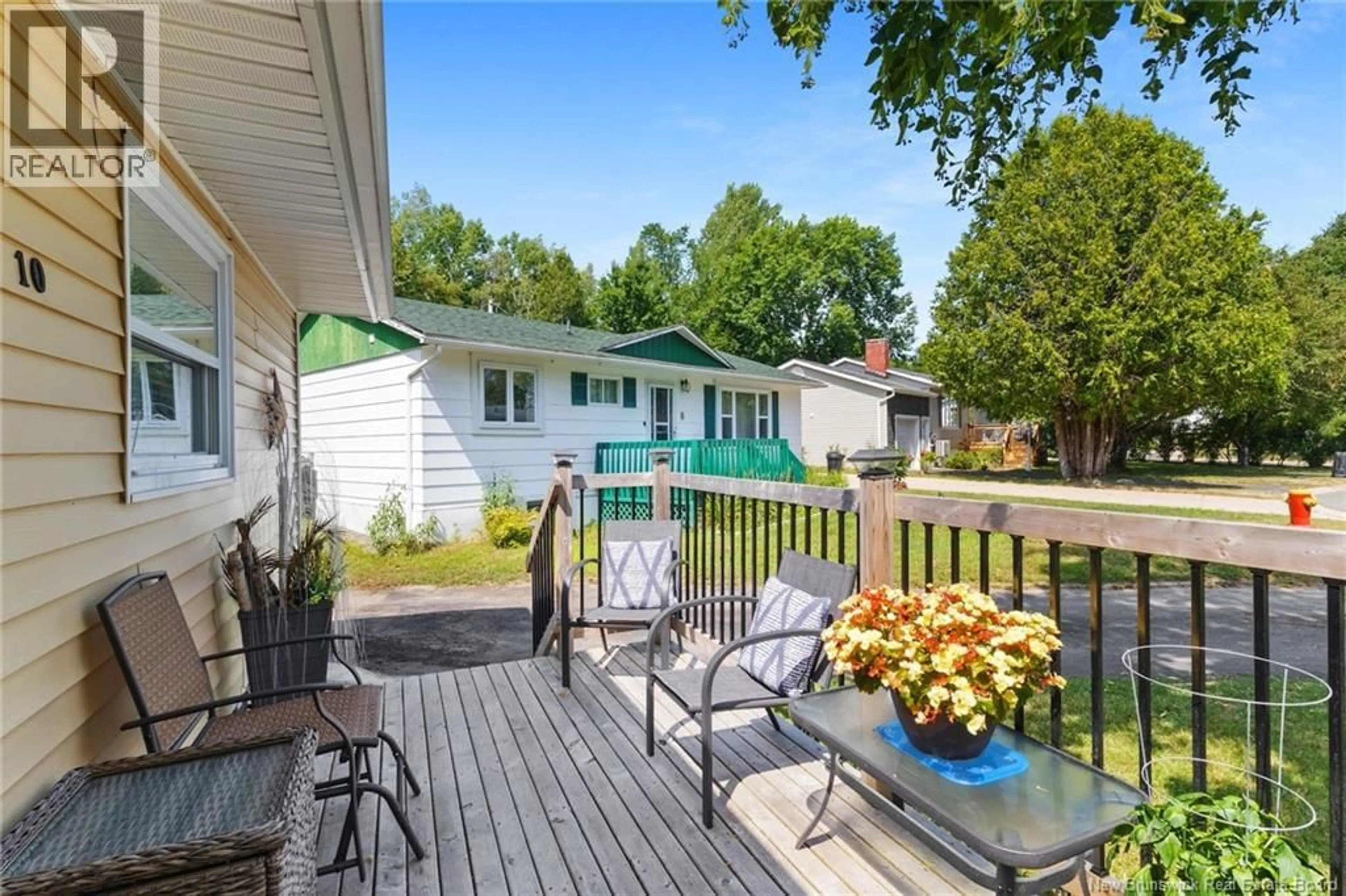 Patio, unknown for 10 MCINNIS COURT, Fredericton New Brunswick E3A4G9