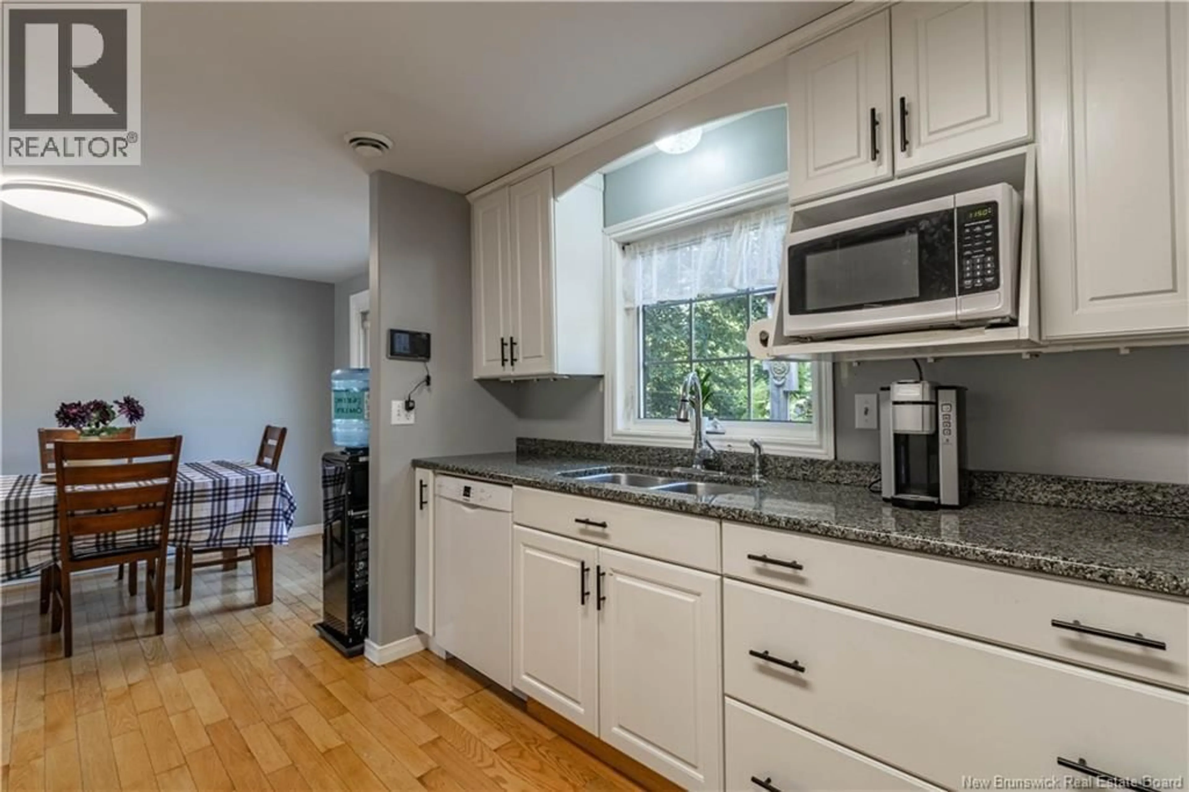 Open concept kitchen, unknown for 77 QUEEN STREET, Sussex New Brunswick E4E2B2