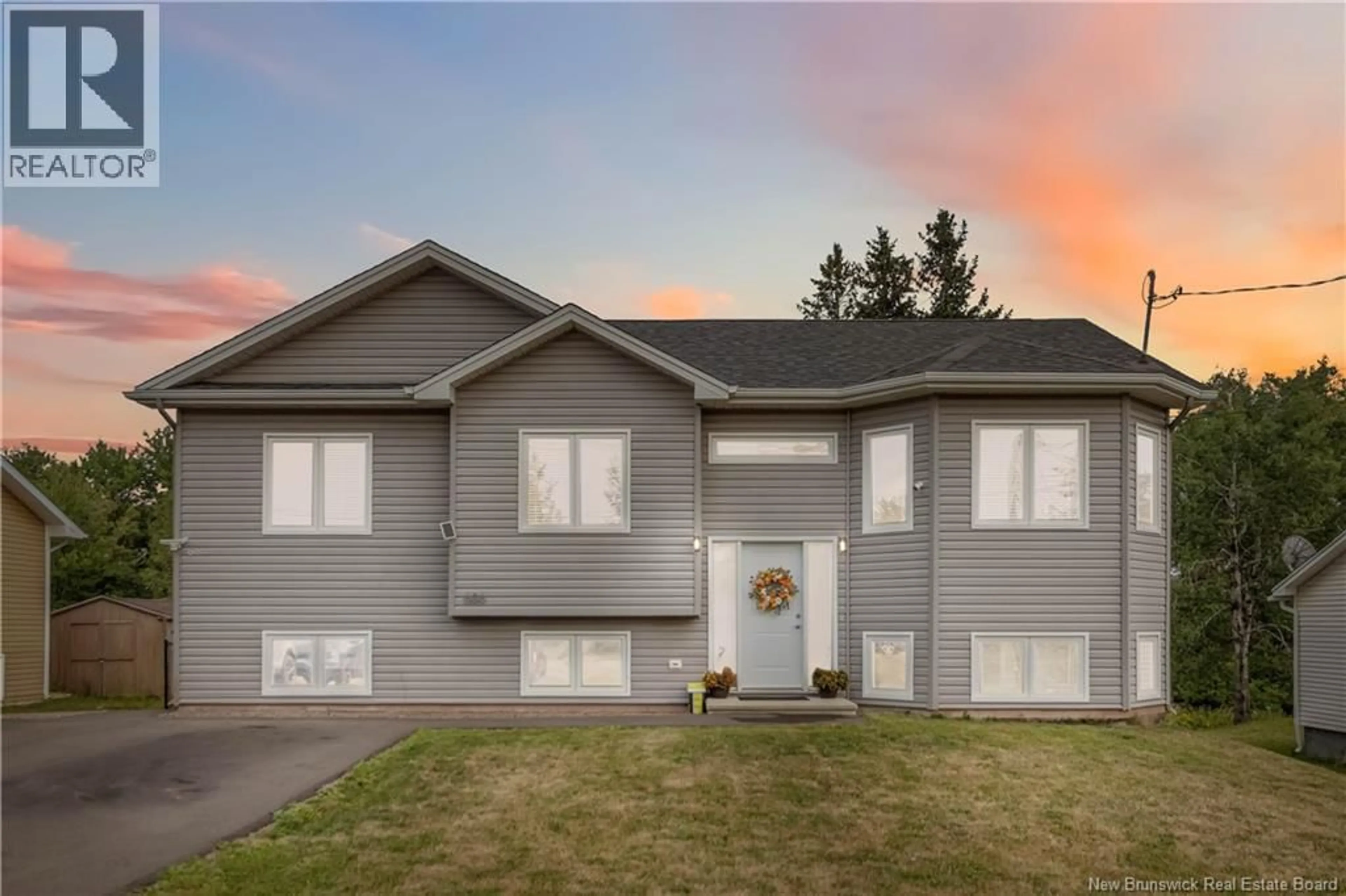 Home with vinyl exterior material, street for 686-688 CHARTERSVILLE ROAD, Dieppe New Brunswick E1A1K8