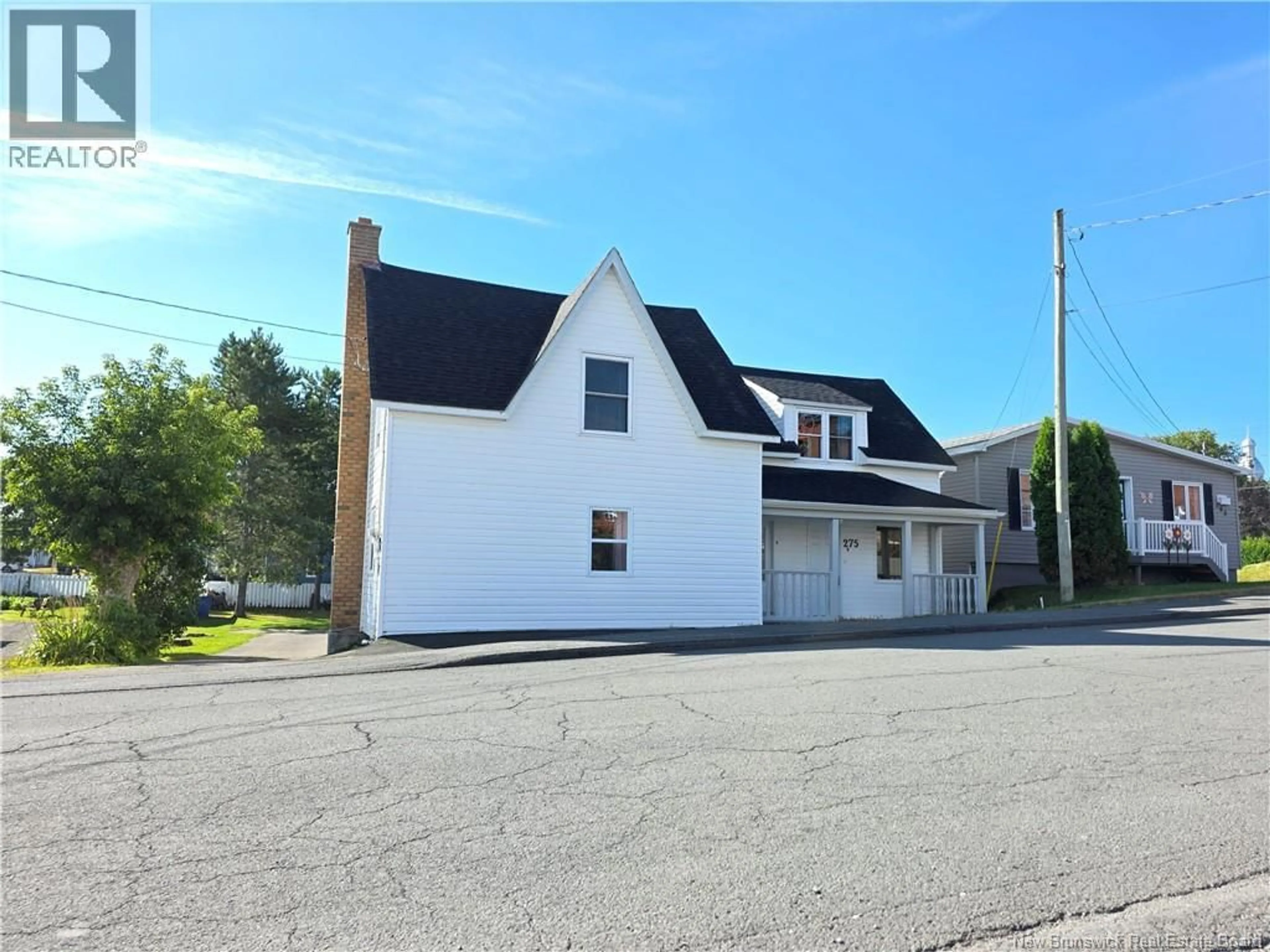 A pic from outside/outdoor area/front of a property/back of a property/a pic from drone, unknown for 275 SHERIFF, Grand Falls New Brunswick E3Z3A1