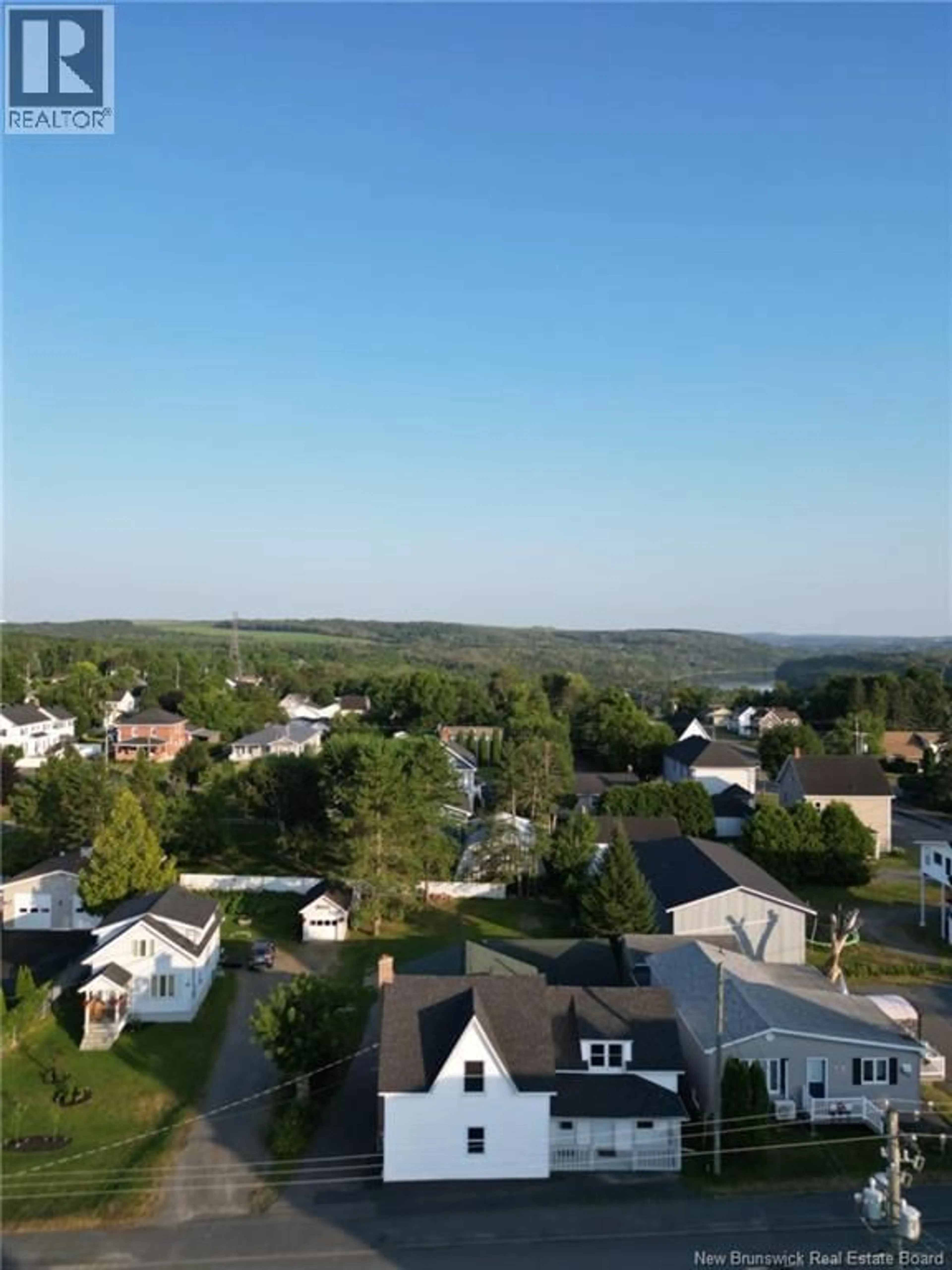 A pic from outside/outdoor area/front of a property/back of a property/a pic from drone, city buildings view from balcony for 275 SHERIFF, Grand Falls New Brunswick E3Z3A1
