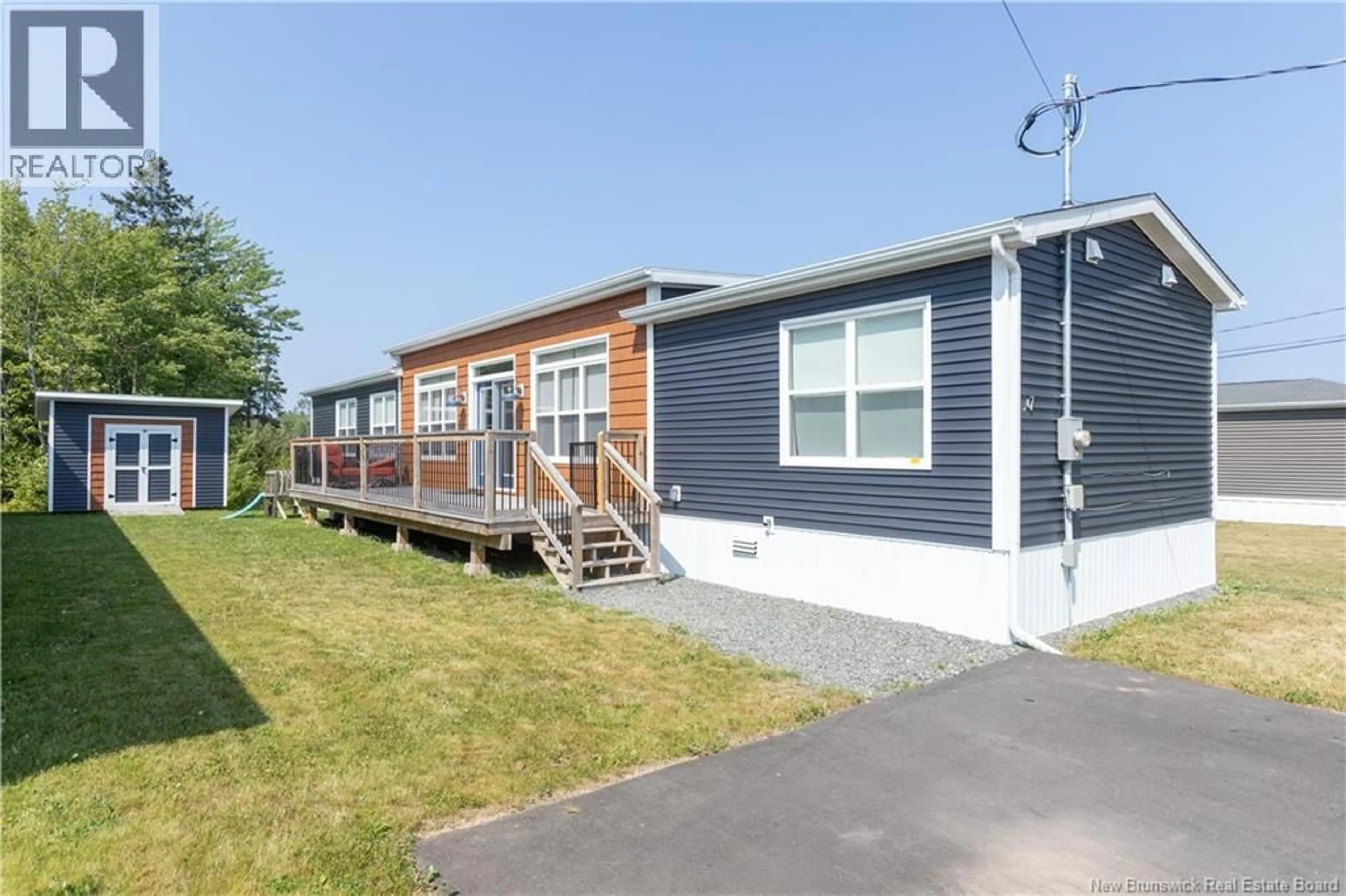 Home with vinyl exterior material, street for 7 LA TOUR STREET, Shediac New Brunswick E4P0V7