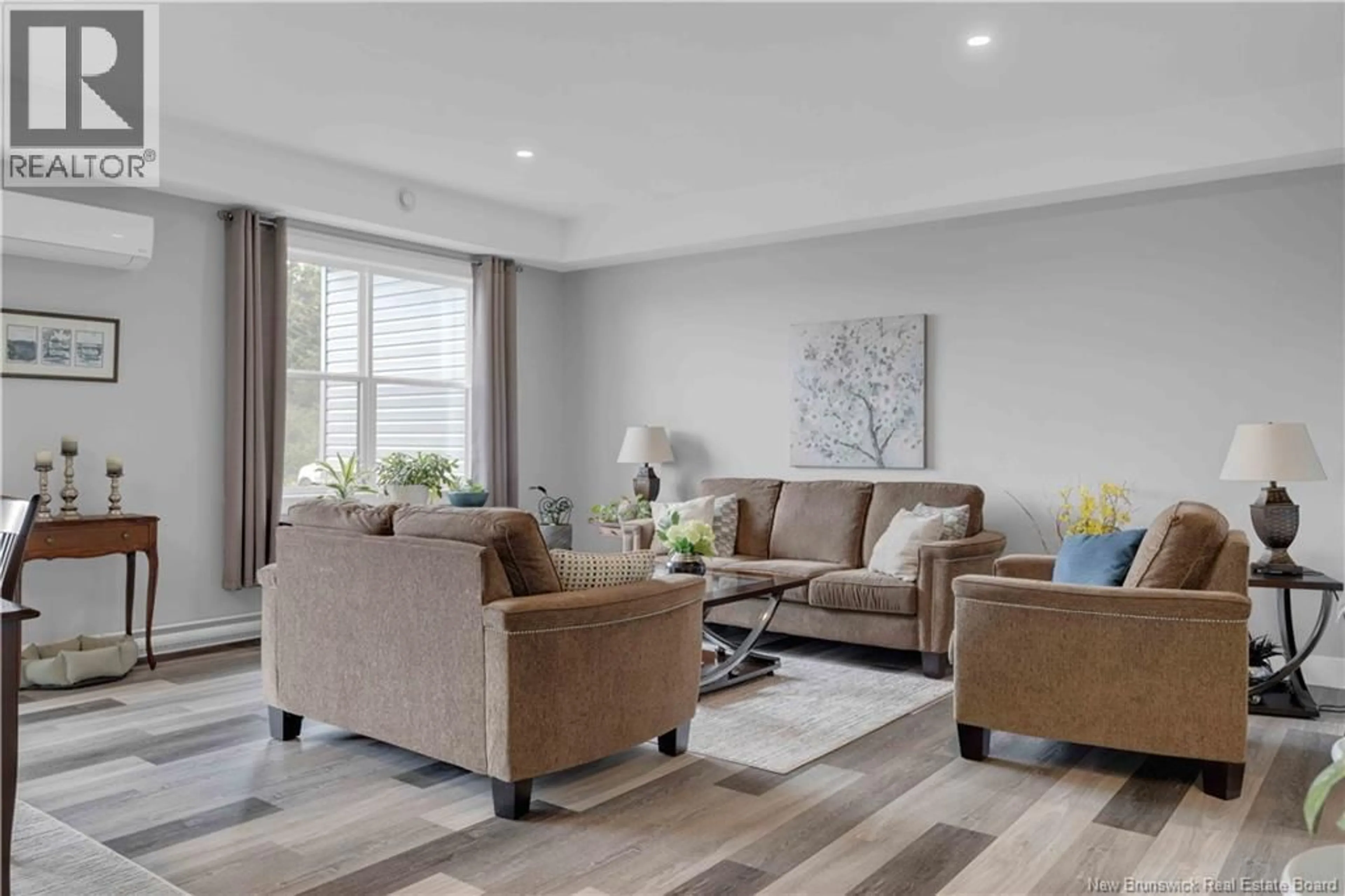 Living room with furniture, unknown for 102 - 79 MAPLEVIEW DRIVE, Hampton New Brunswick E5N0A6