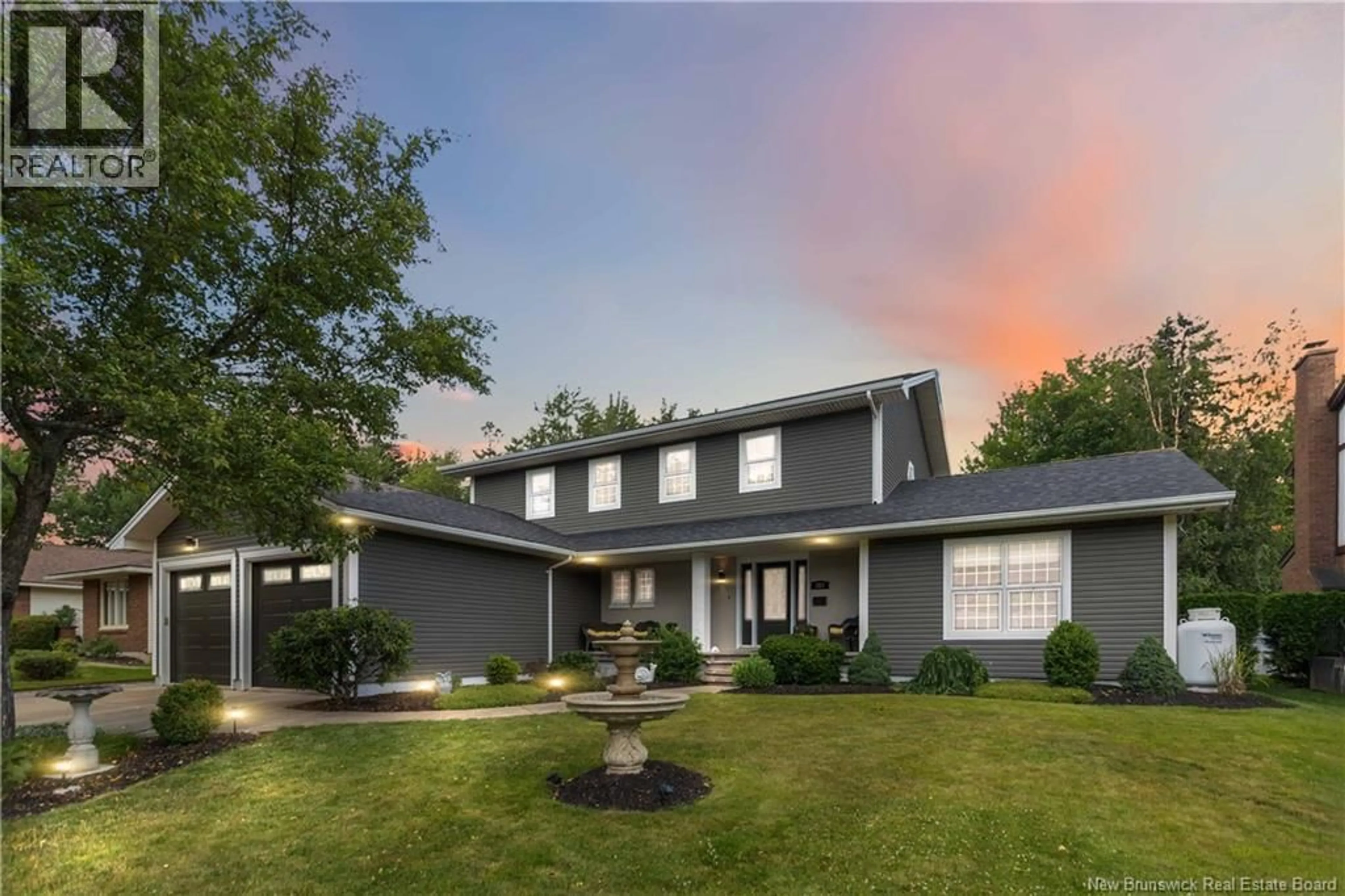 Home with vinyl exterior material, street for 357 BESSBOROUGH, Moncton New Brunswick E1E4G9