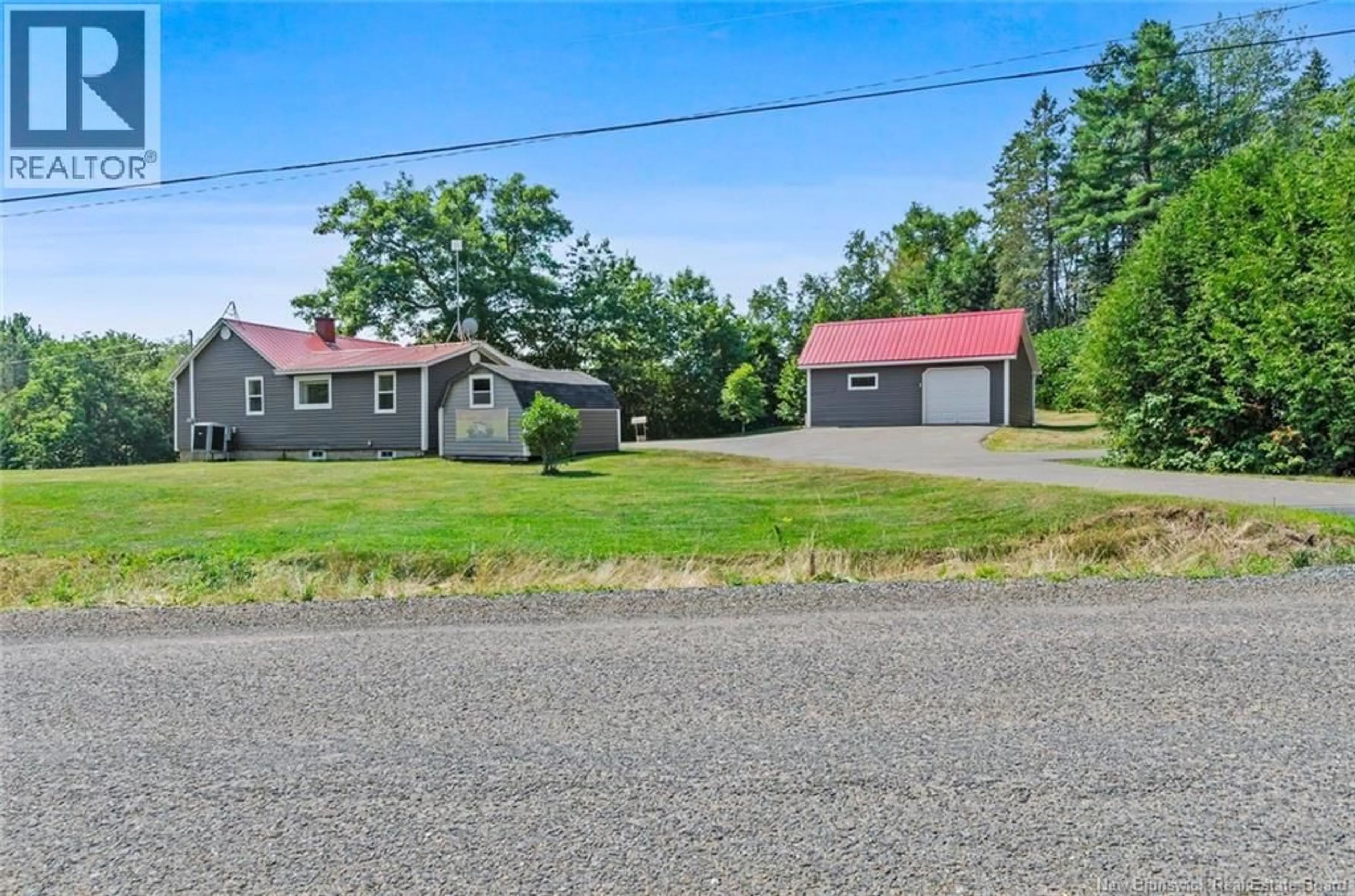 A pic from outside/outdoor area/front of a property/back of a property/a pic from drone, street for 190 UPPER HMASTEAD ROAD, Gagetown New Brunswick E5M1W1