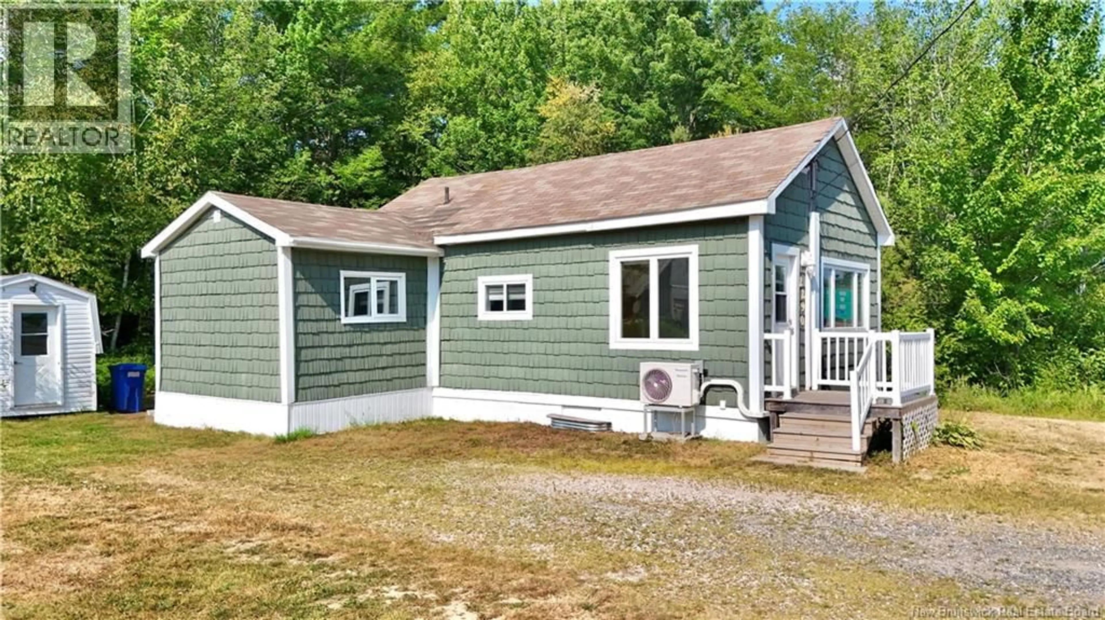 Home with vinyl exterior material, unknown for 2290 MIRAMICHI AVENUE, Bathurst New Brunswick E2A6H6