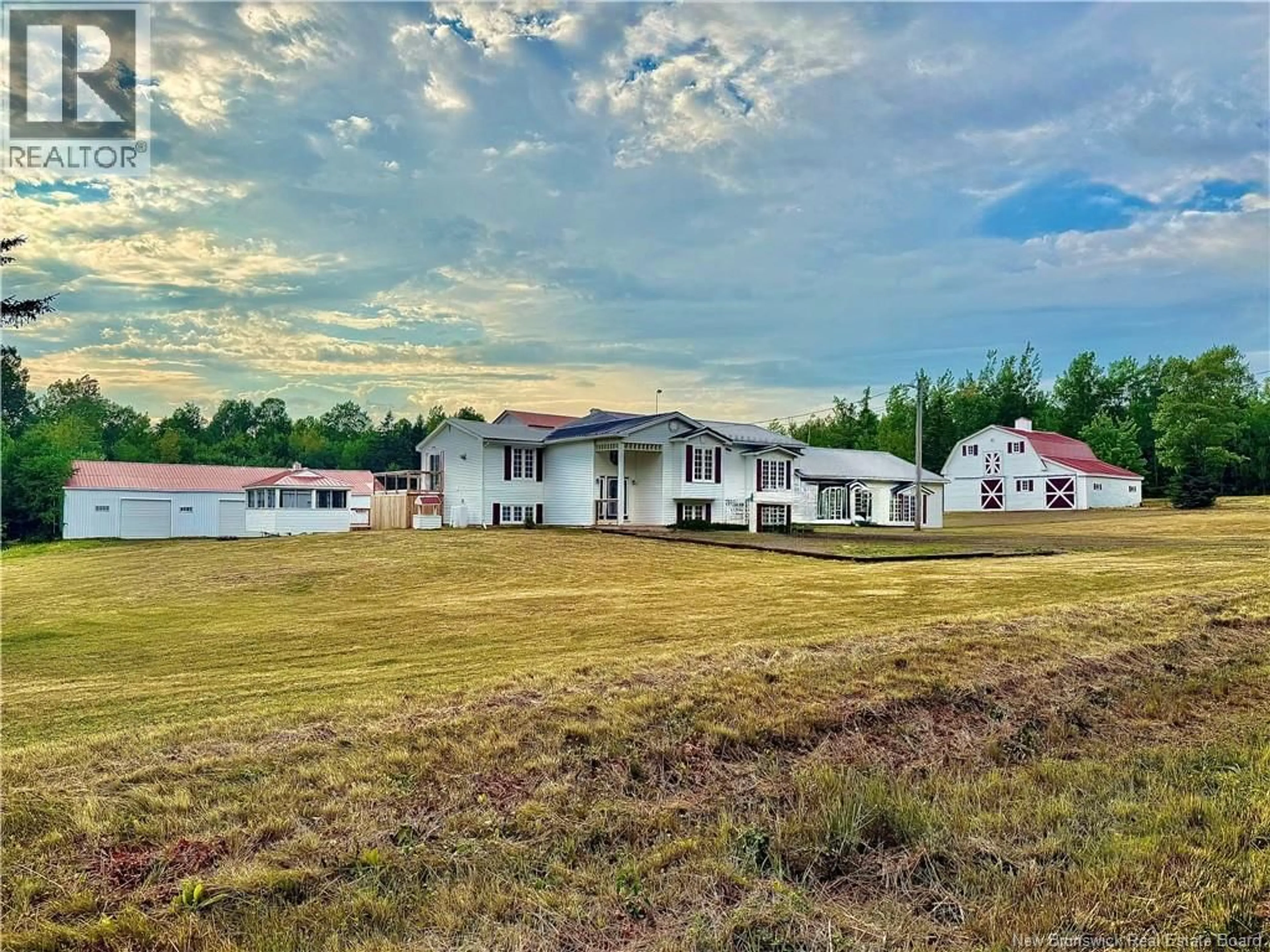 A pic from outside/outdoor area/front of a property/back of a property/a pic from drone, building for 162 SAWDUST ROAD, Shediac Cape New Brunswick E4P3K1