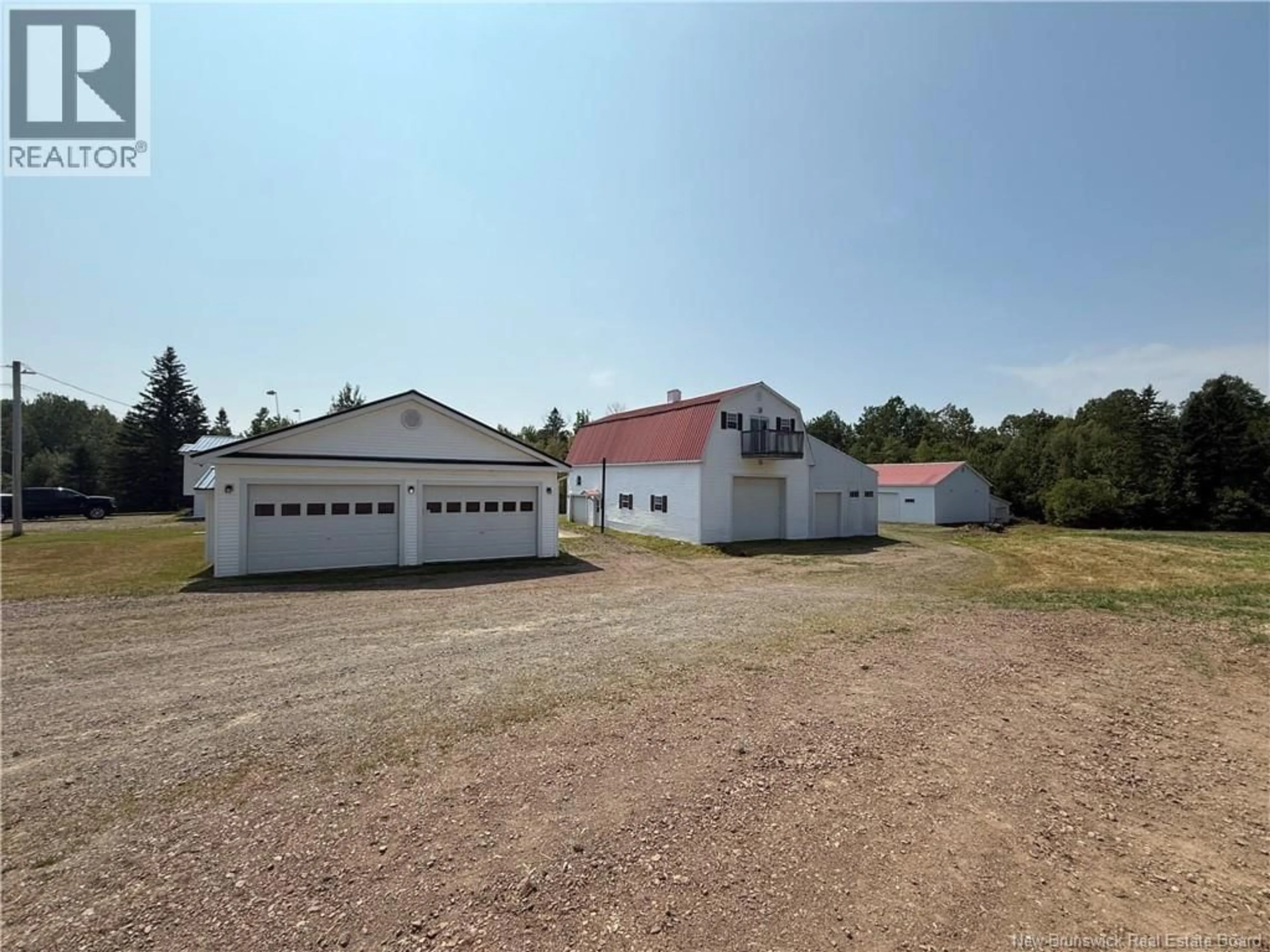 A pic from outside/outdoor area/front of a property/back of a property/a pic from drone, building for 162 SAWDUST ROAD, Shediac Cape New Brunswick E4P3K1