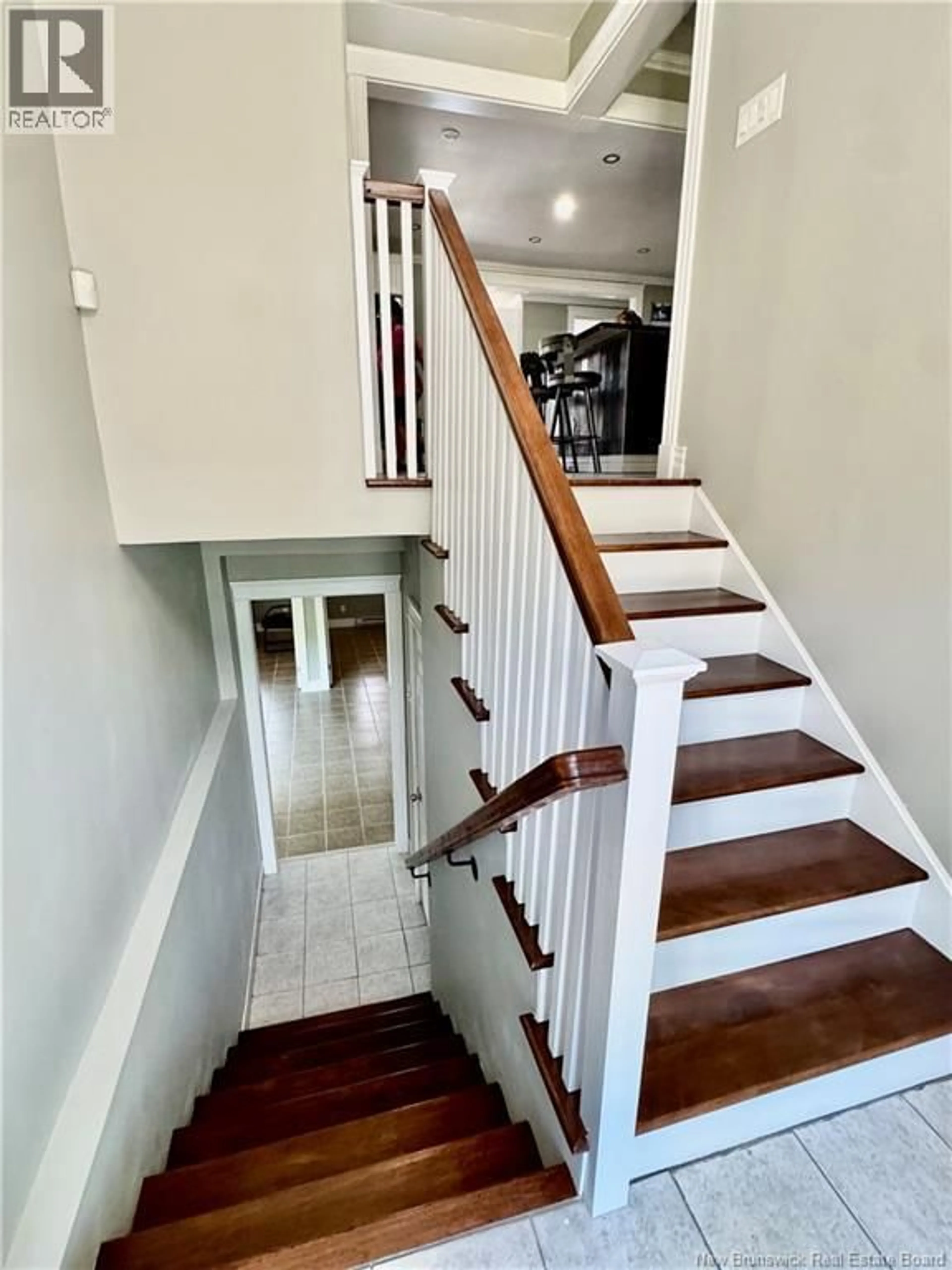 Stairs for 162 SAWDUST ROAD, Shediac Cape New Brunswick E4P3K1
