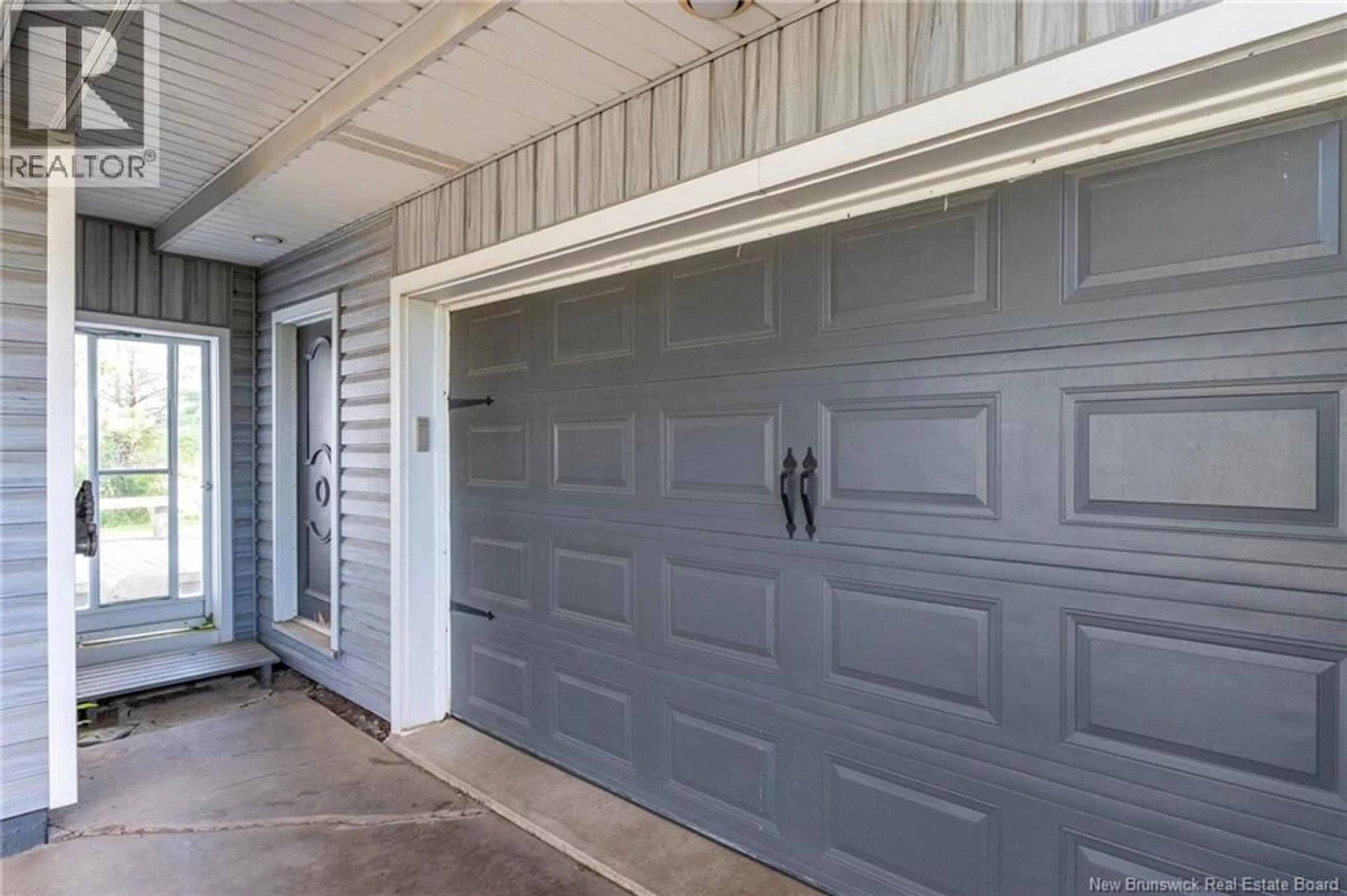 Indoor garage for 393 MEMRAMCOOK EST ROAD, Memramcook East New Brunswick E4K1M4