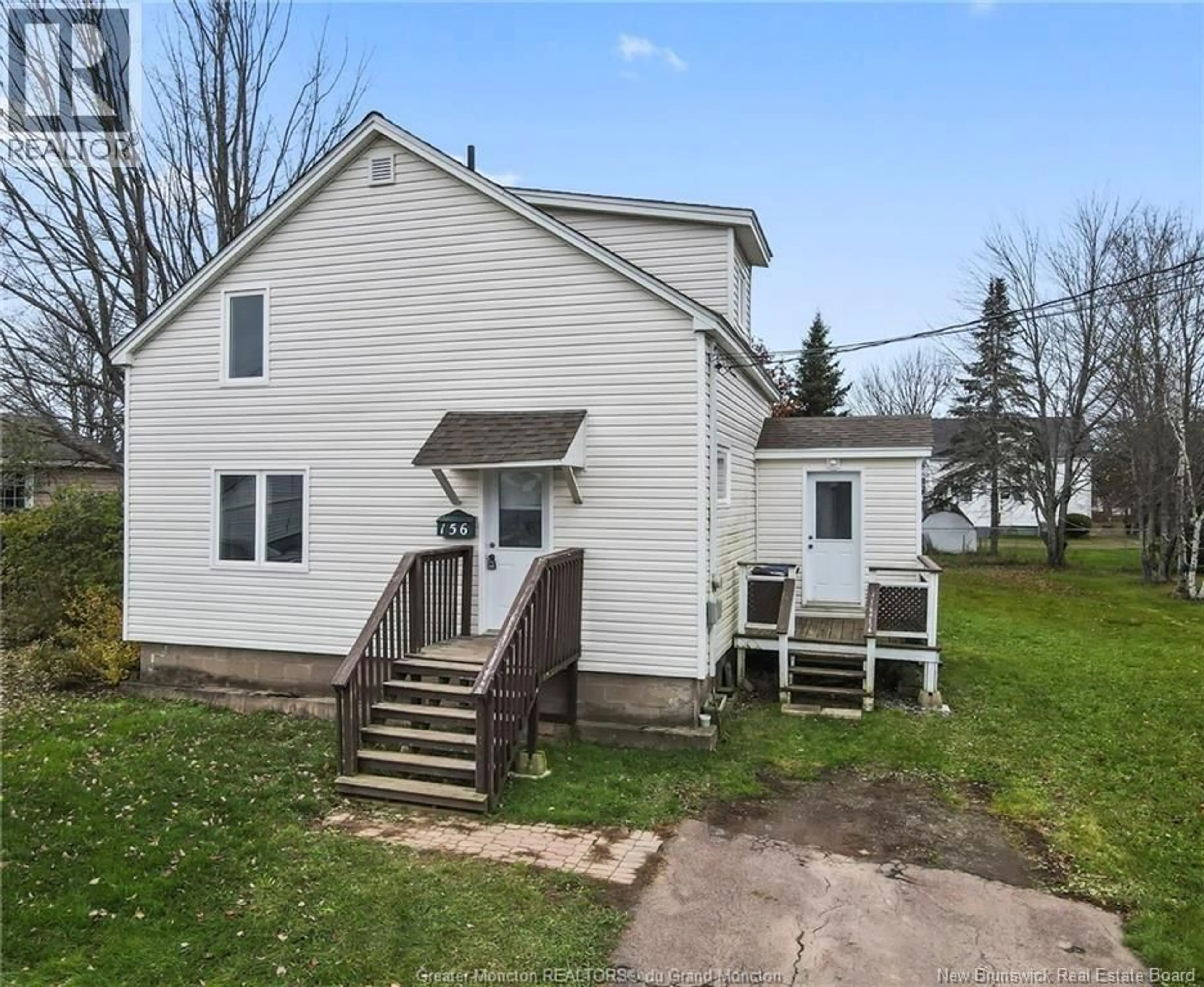 A pic from outside/outdoor area/front of a property/back of a property/a pic from drone, building for 156 FIRST AVENUE, Moncton New Brunswick E1C7X5
