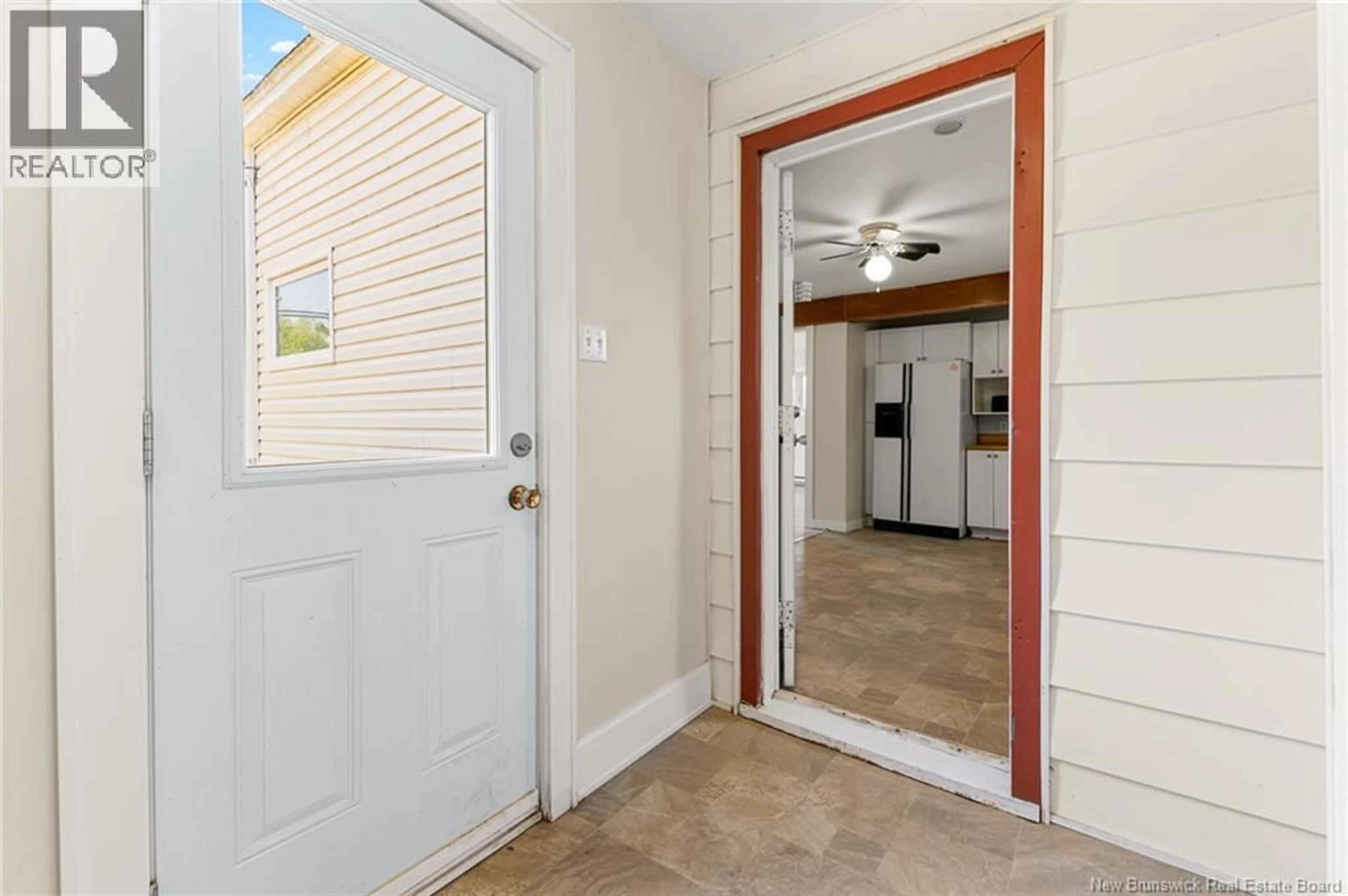 Indoor entryway for 156 FIRST AVENUE, Moncton New Brunswick E1C7X5