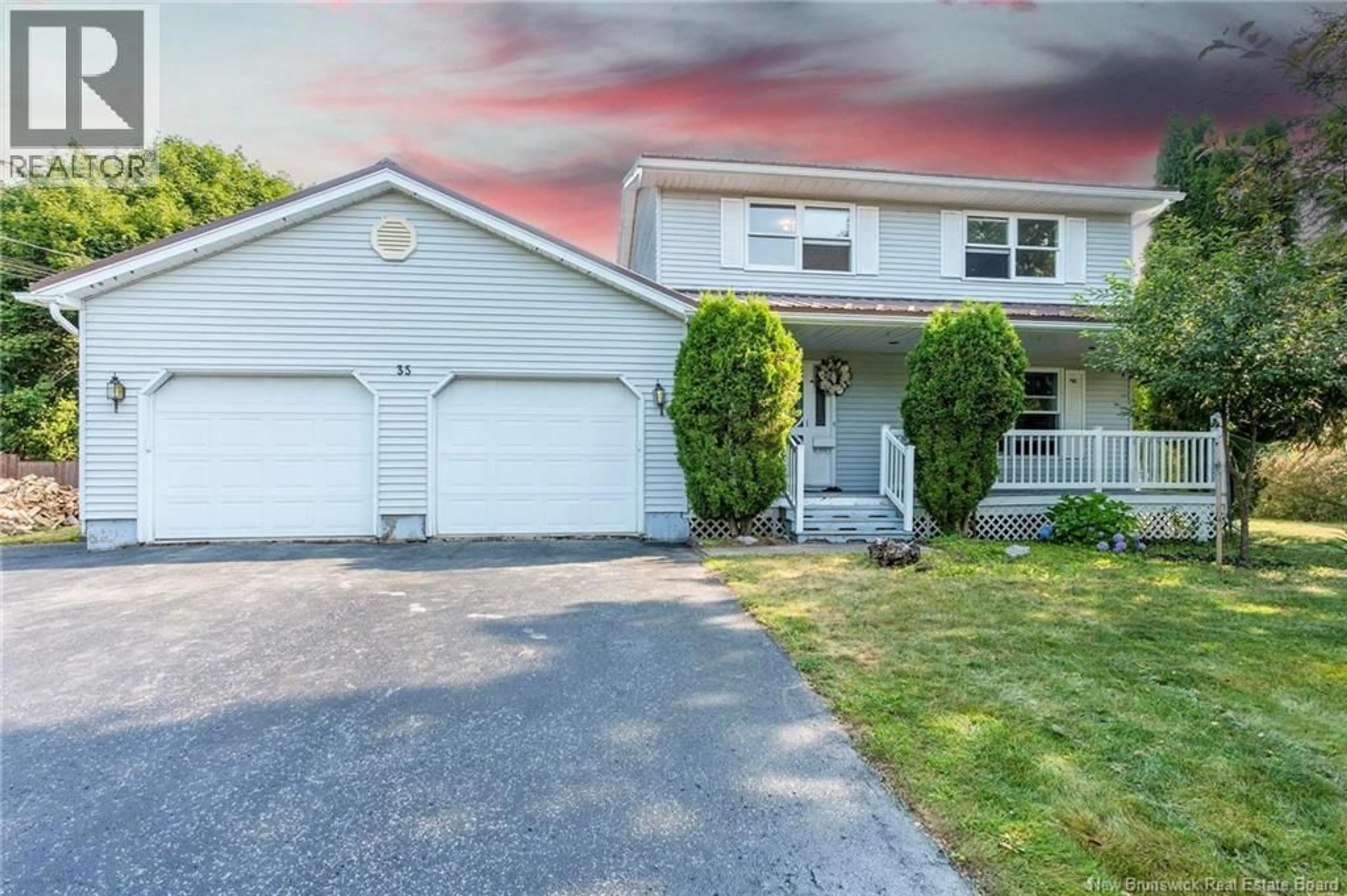 Home with vinyl exterior material, street for 35 ROBINSON, Rothesay New Brunswick E2E4X4