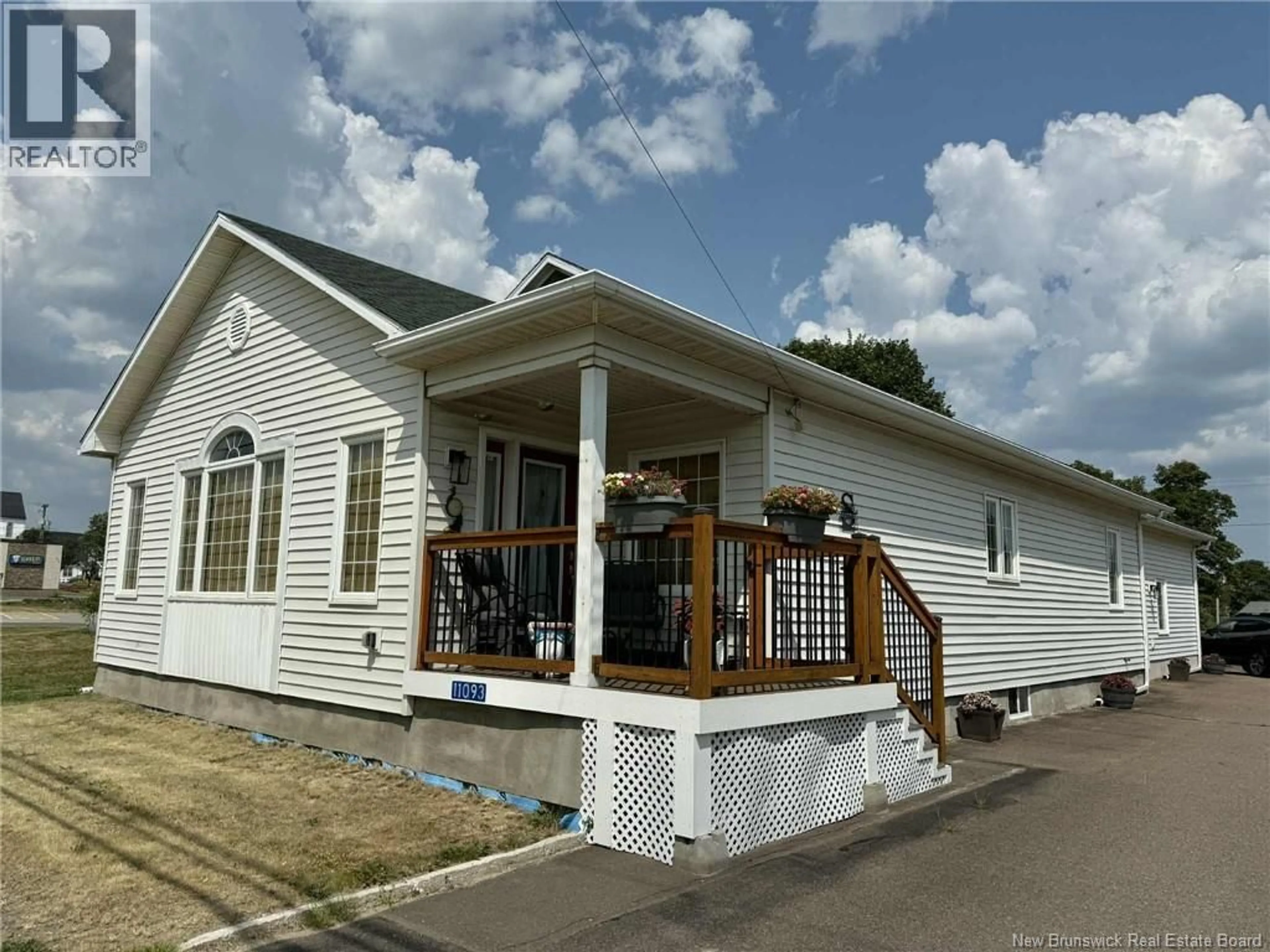 Home with vinyl exterior material, street for 11093 RUE PRINCIPALE, Rogersville New Brunswick E4Y2L9