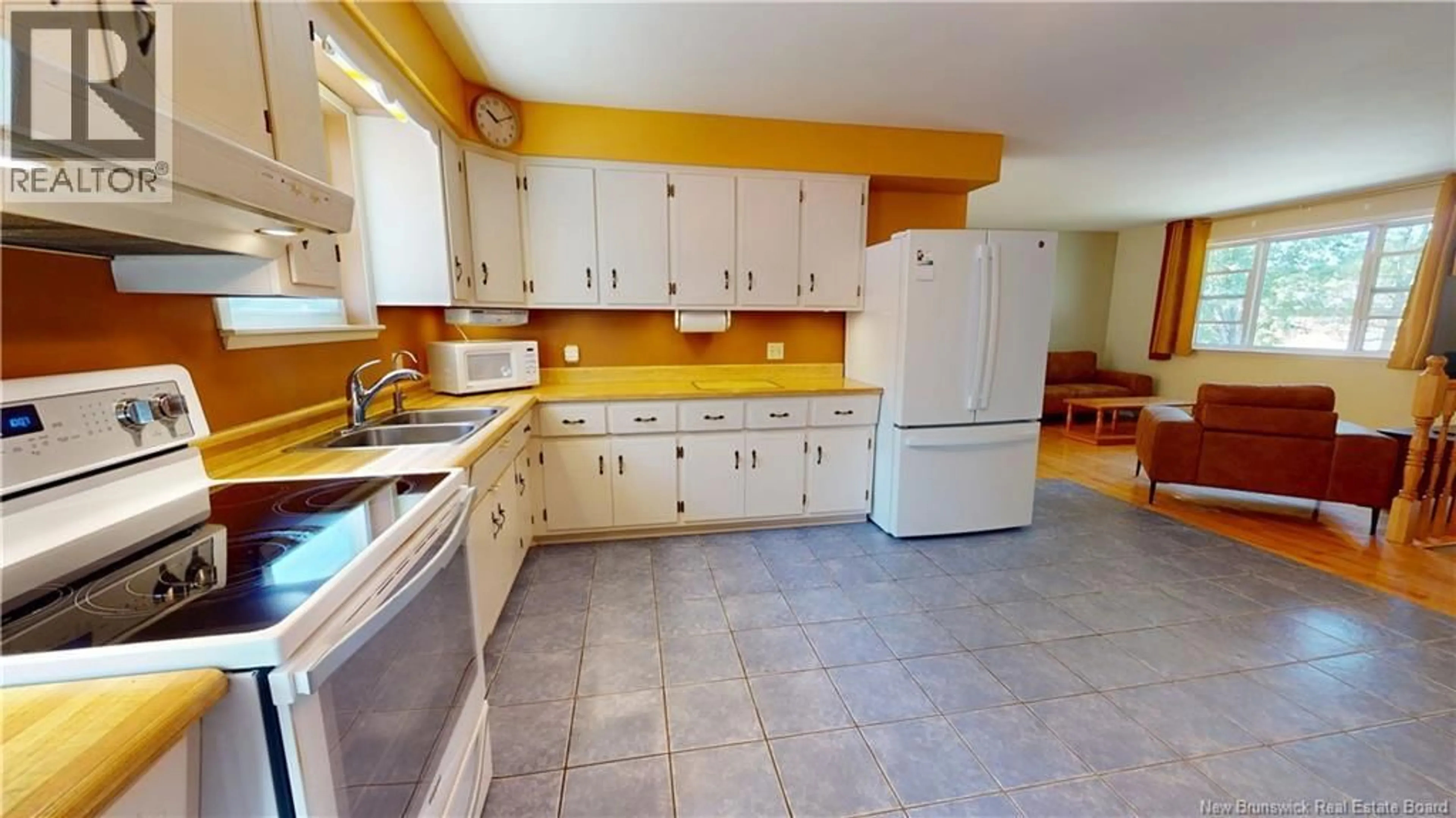 Unknown for 274 MACPHERSON STREET, Marysville New Brunswick E3A4X6