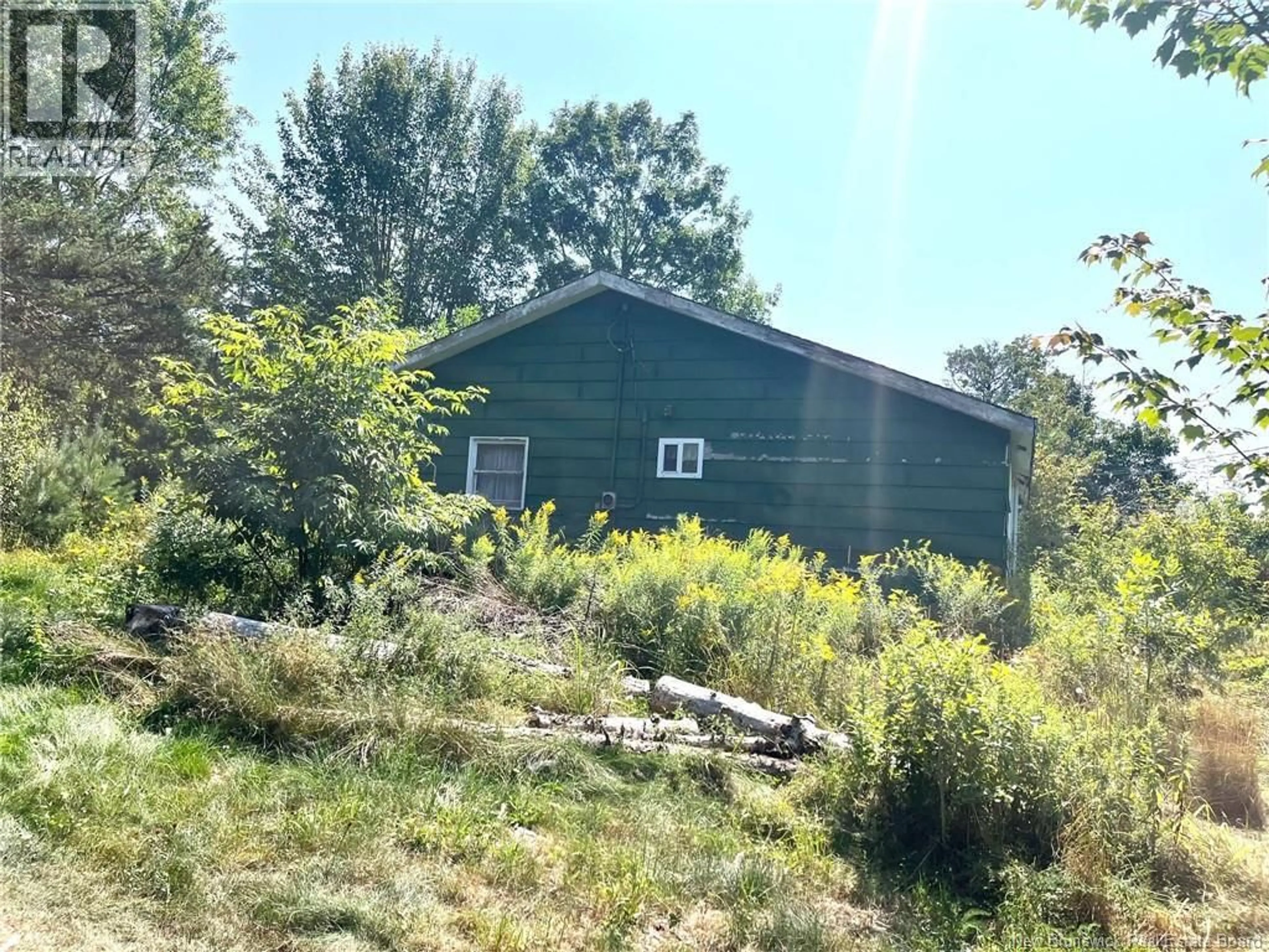 Shed for 1289 SCENIC NARROWS BOULEVARD, Cambridge-Narrows New Brunswick E4C2N5