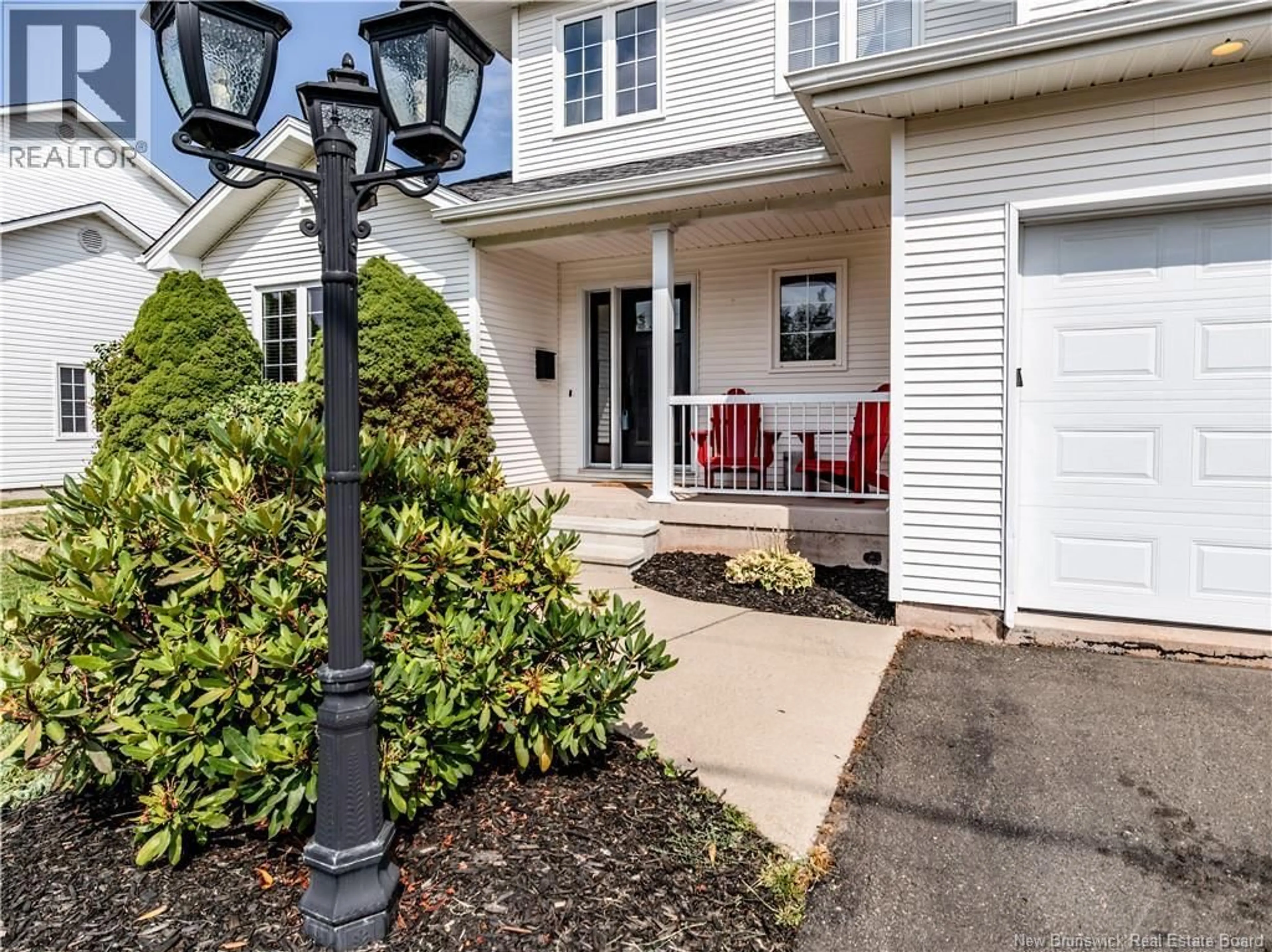 Indoor entryway for 524 ALPHEE, Dieppe New Brunswick E1A6W6