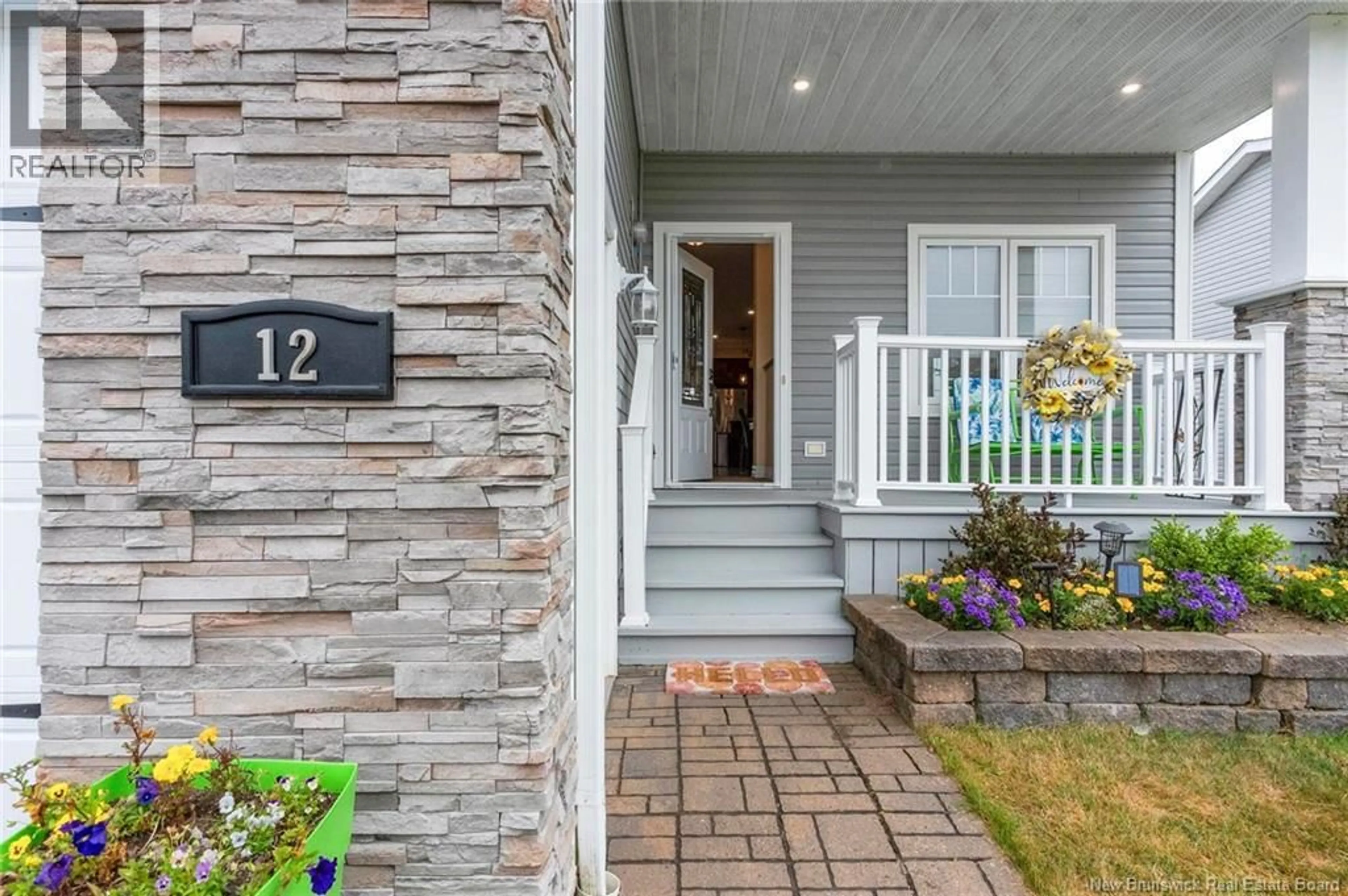 Indoor entryway for 12 HITACHI CRESCENT, Saint John New Brunswick E2M0G4