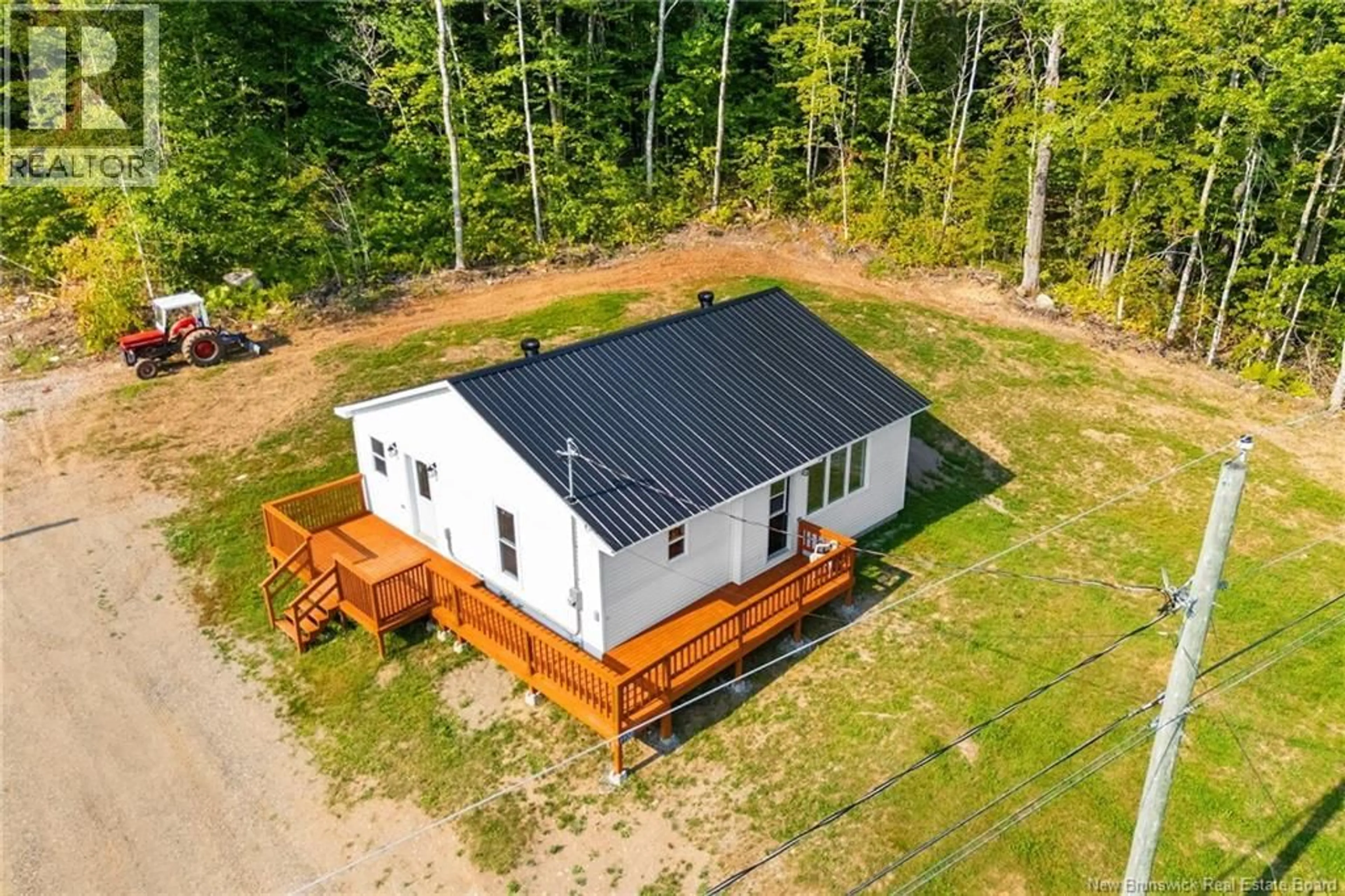 A pic from outside/outdoor area/front of a property/back of a property/a pic from drone, building for 7732 ROUTE 101 ROUTE, Clarendon New Brunswick E5K4C8