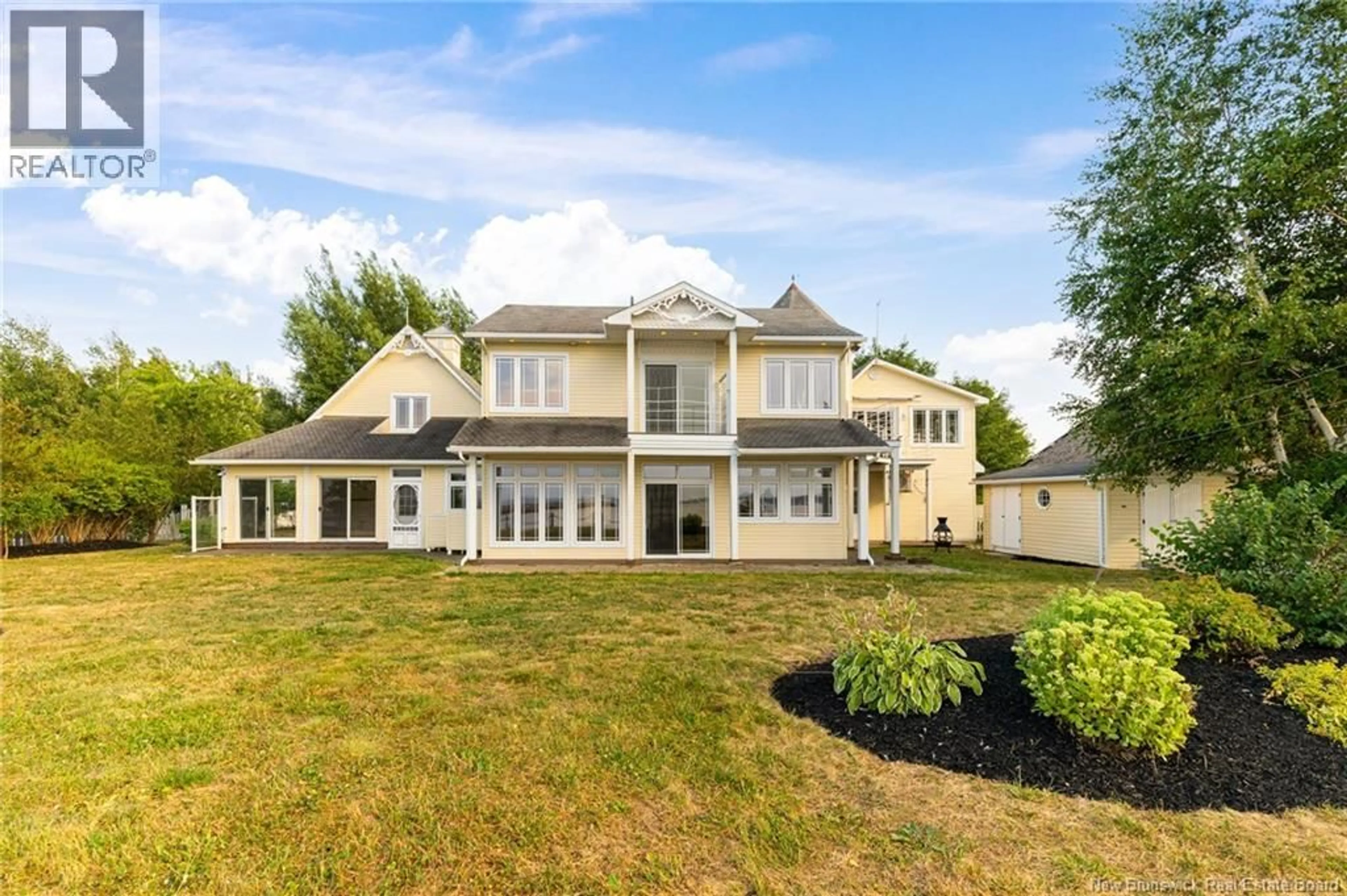 A pic from outside/outdoor area/front of a property/back of a property/a pic from drone, unknown for 145 WELDON, Shediac New Brunswick E4P2X6