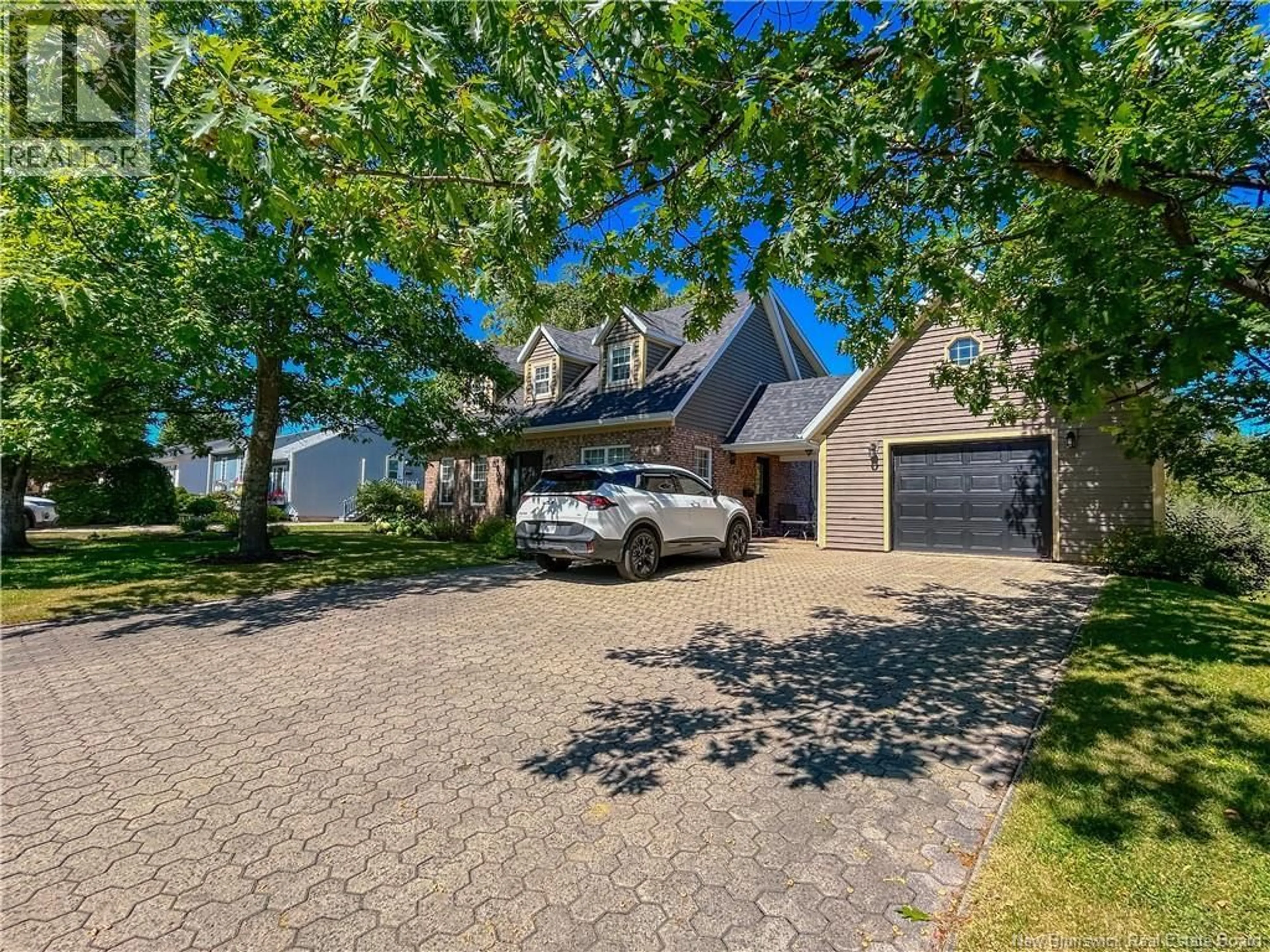 A pic from outside/outdoor area/front of a property/back of a property/a pic from drone, street for 231 DOVER STREET, Campbellton New Brunswick E3N2R1