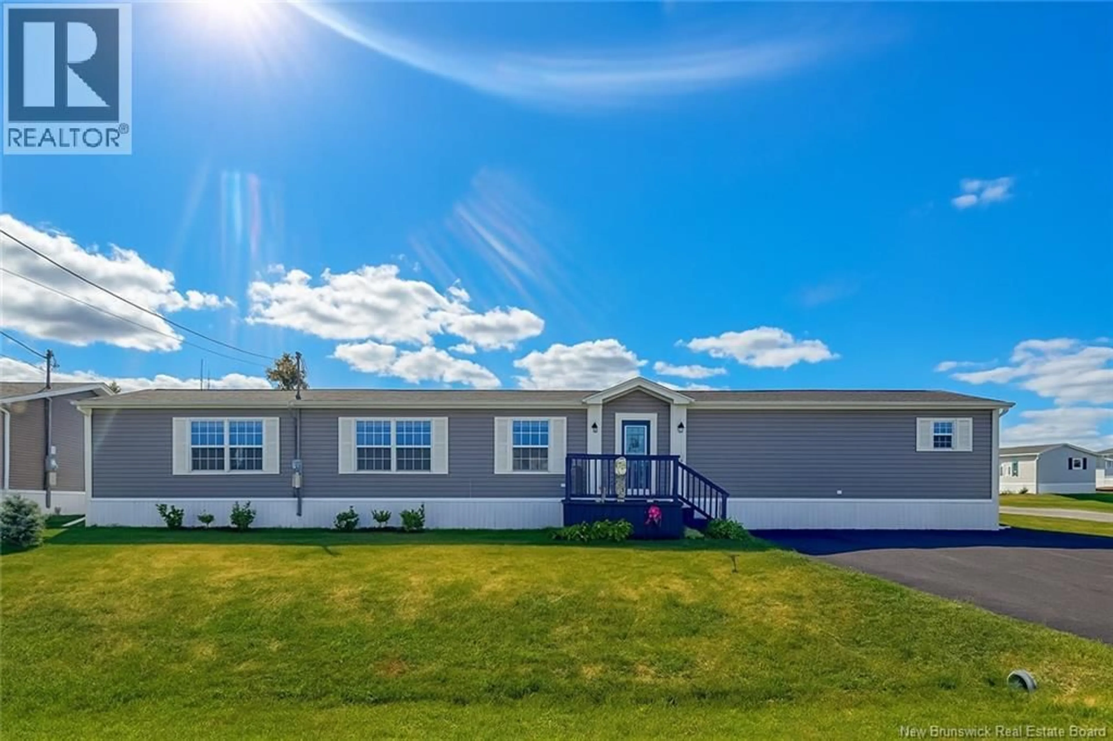 Home with vinyl exterior material, water/lake/river/ocean view for 60 HEMINGWAY LANE, Riverview New Brunswick E1B0C5