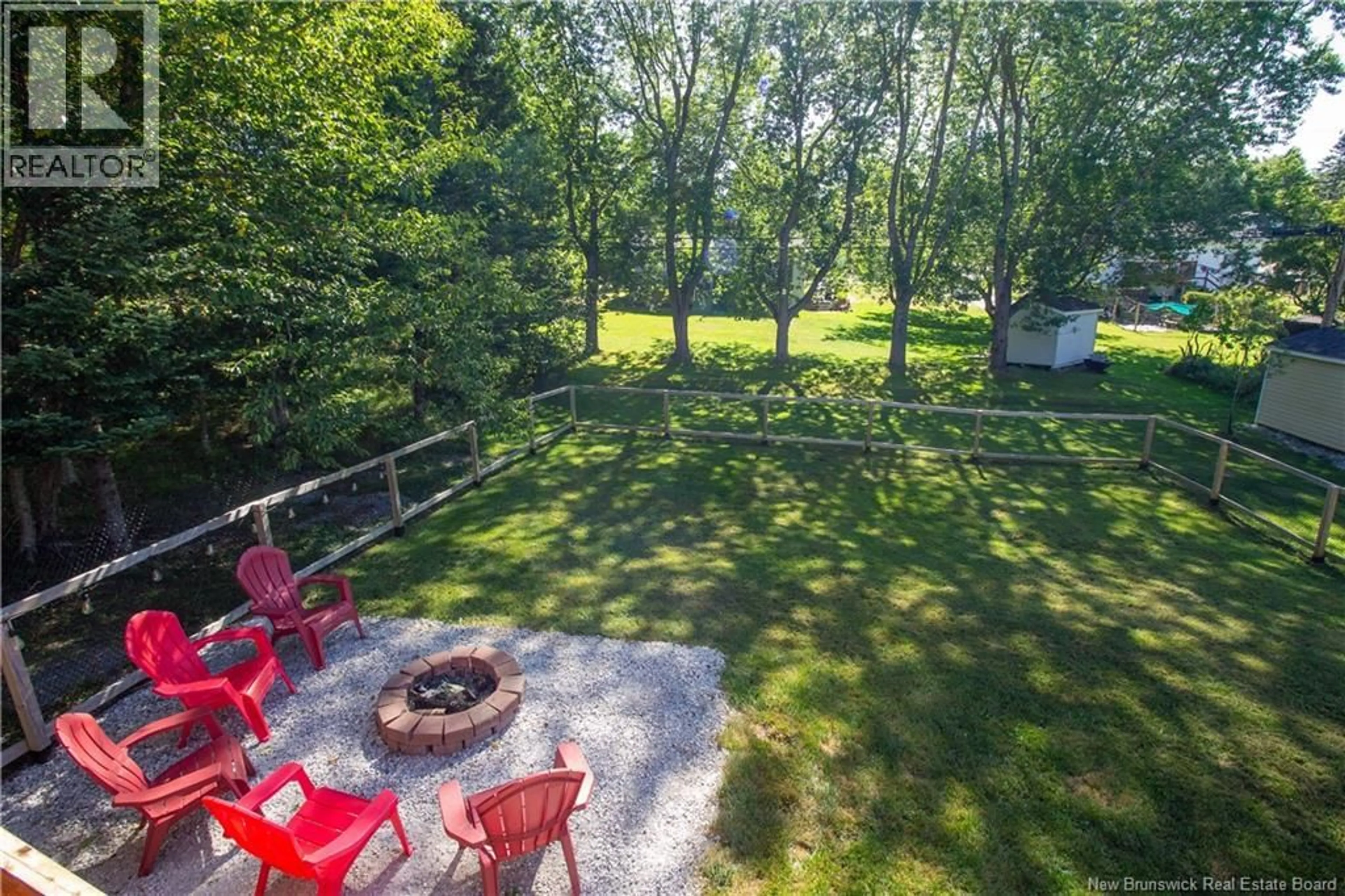 A pic from outside/outdoor area/front of a property/back of a property/a pic from drone, unknown for 110 NOTTINGHAM DRIVE, Quispamsis New Brunswick E2E1G7