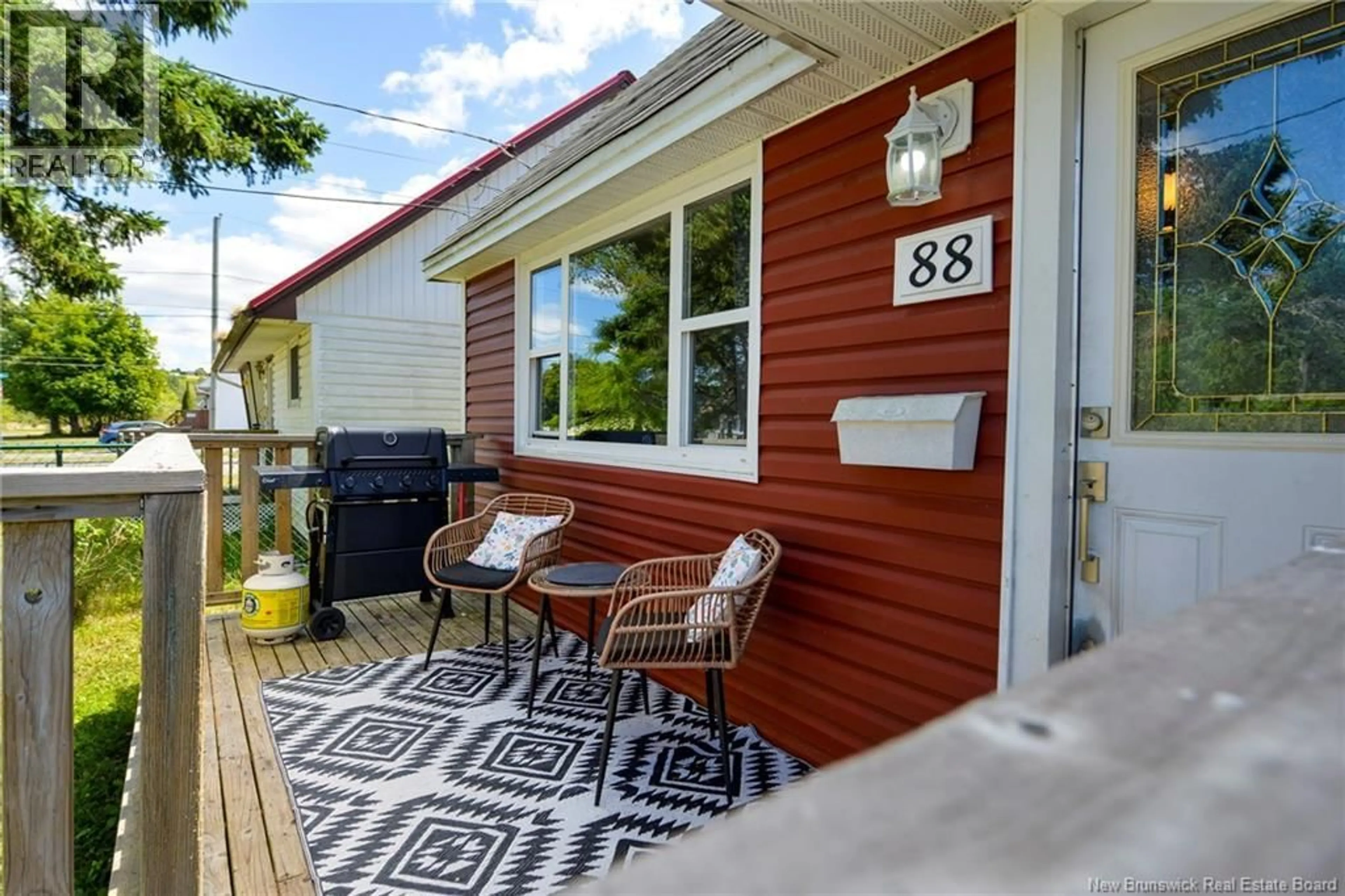 Patio, street for 88 BROADWAY AVENUE, Saint John New Brunswick E2H1Z8