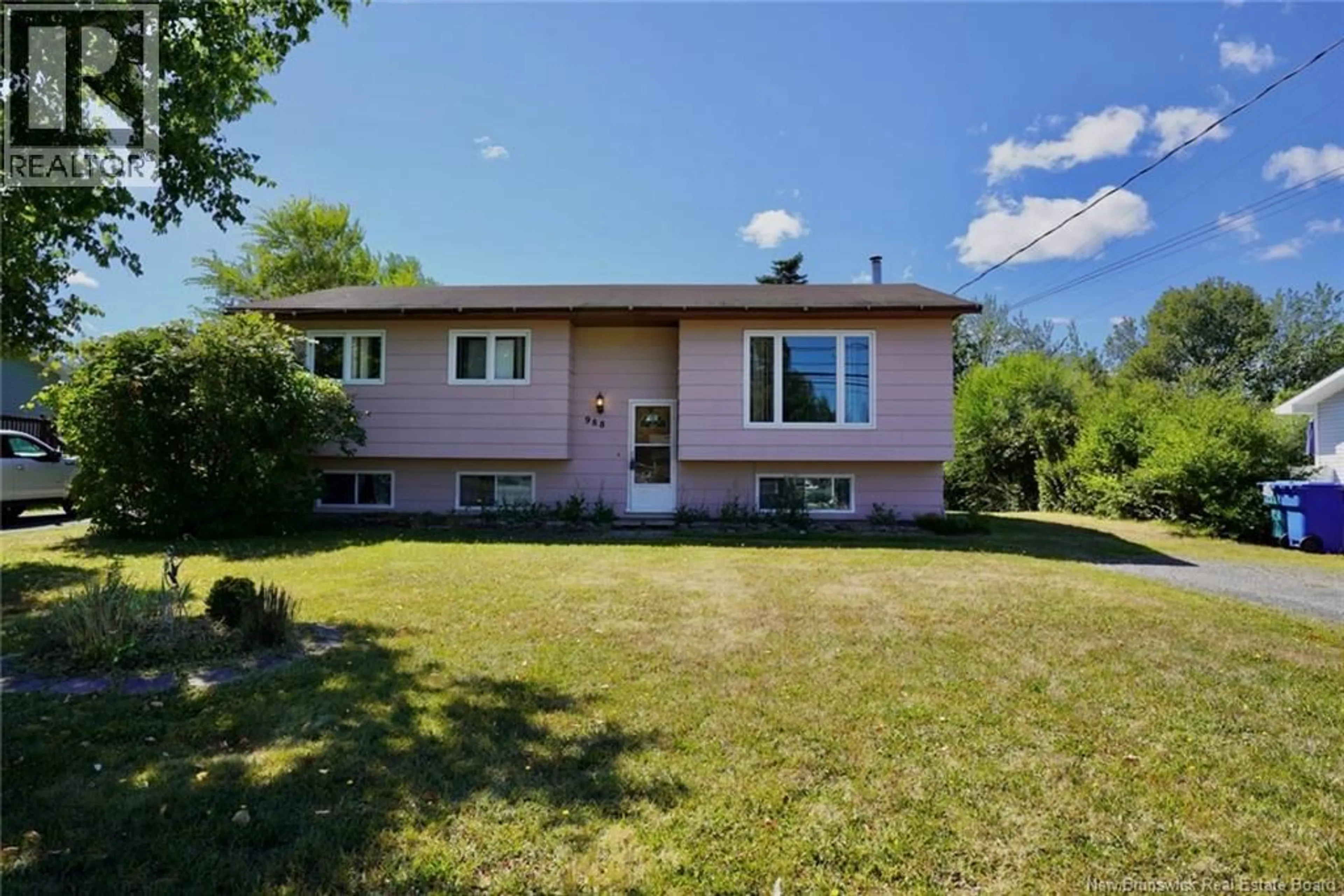 Home with vinyl exterior material, street for 988 RUE PRINCIPALE, Beresford New Brunswick E8K1H6