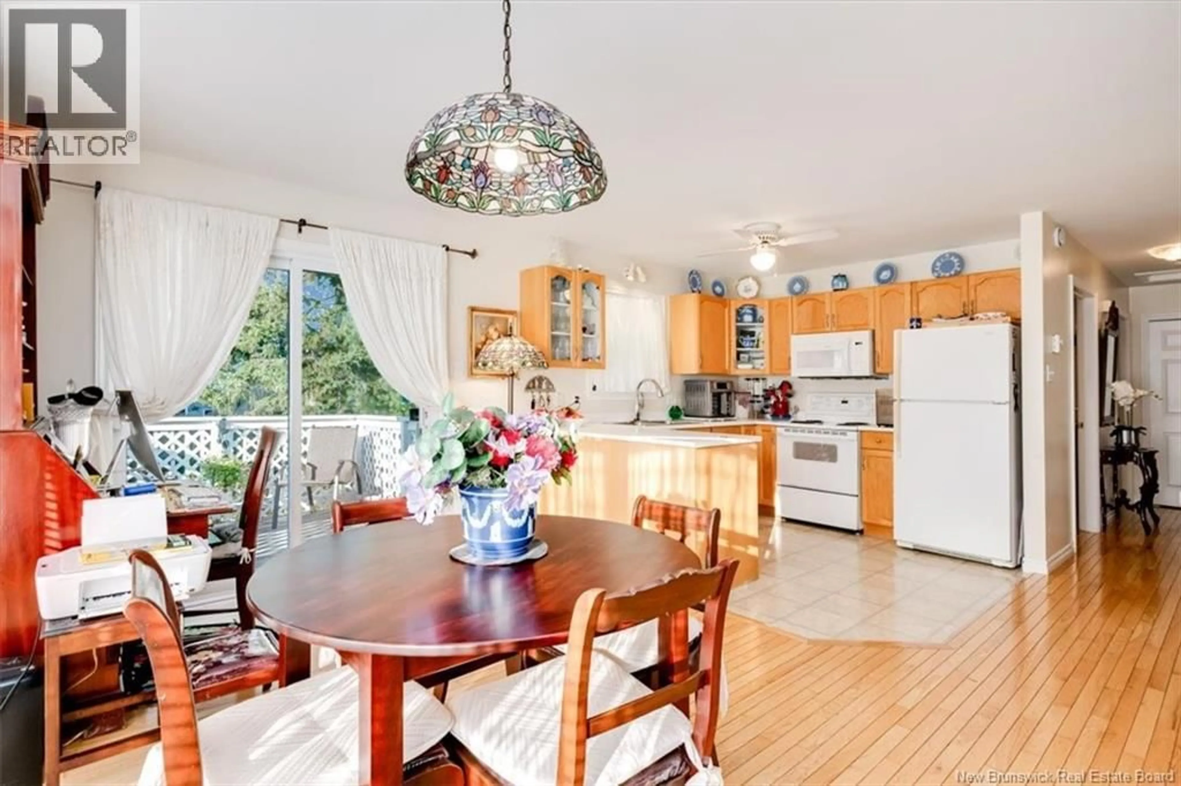 Open concept kitchen, unknown for 11 GOLDRUSH, Quispamsis New Brunswick E2E5Z7