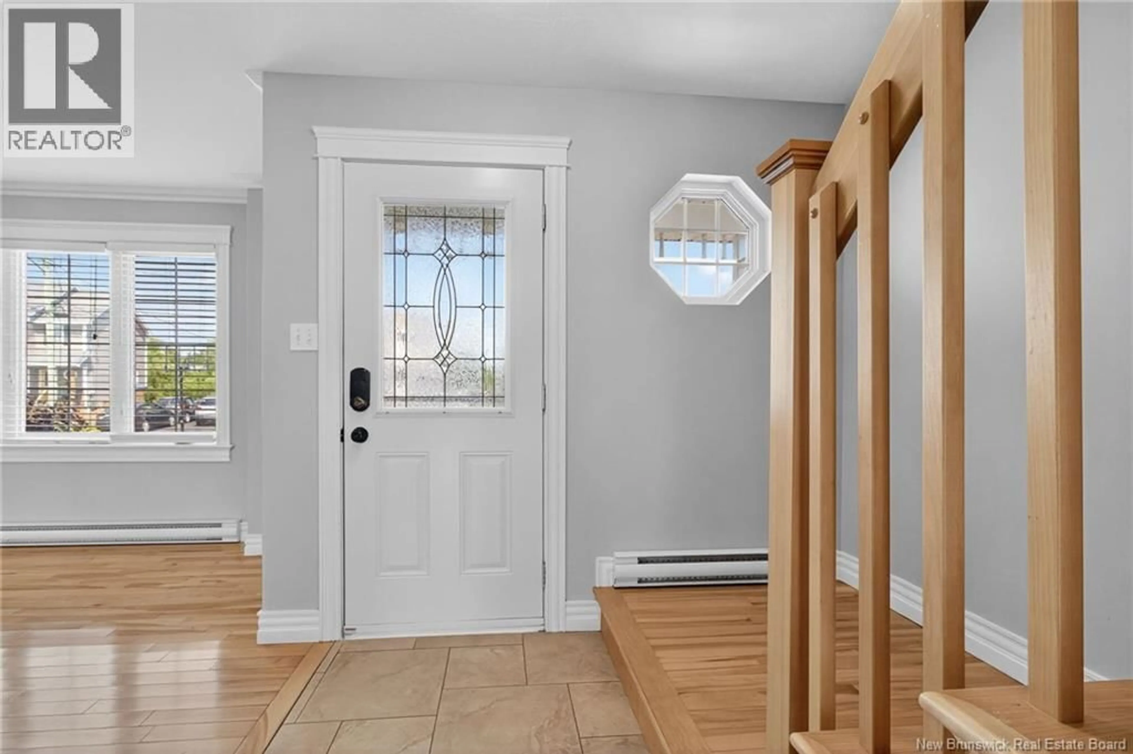 Indoor entryway for 131 MADRID STREET, Riverview New Brunswick E1B0G6