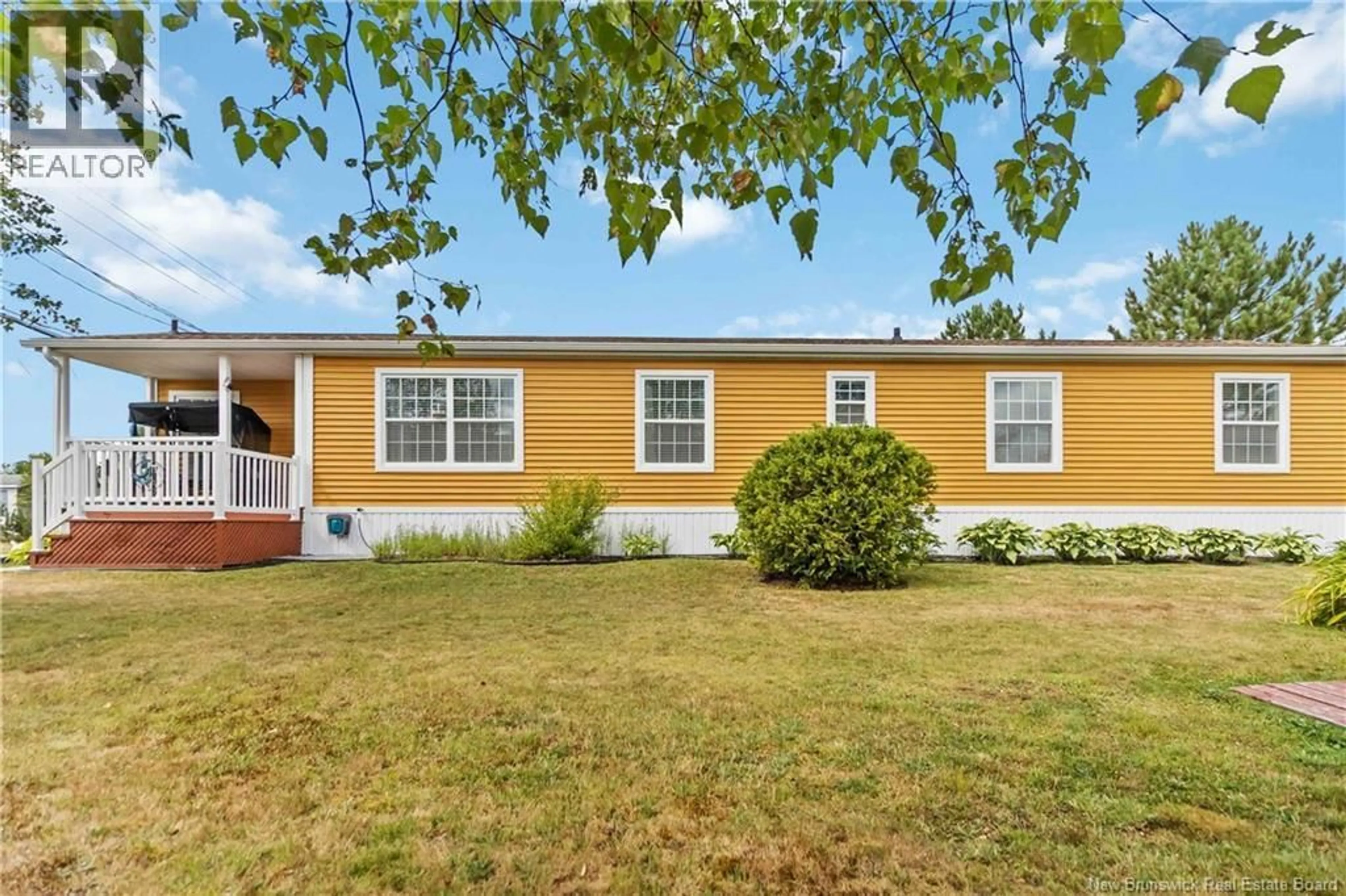 Home with vinyl exterior material, unknown for 42 ANDRÉ, Dieppe New Brunswick E1A7C4