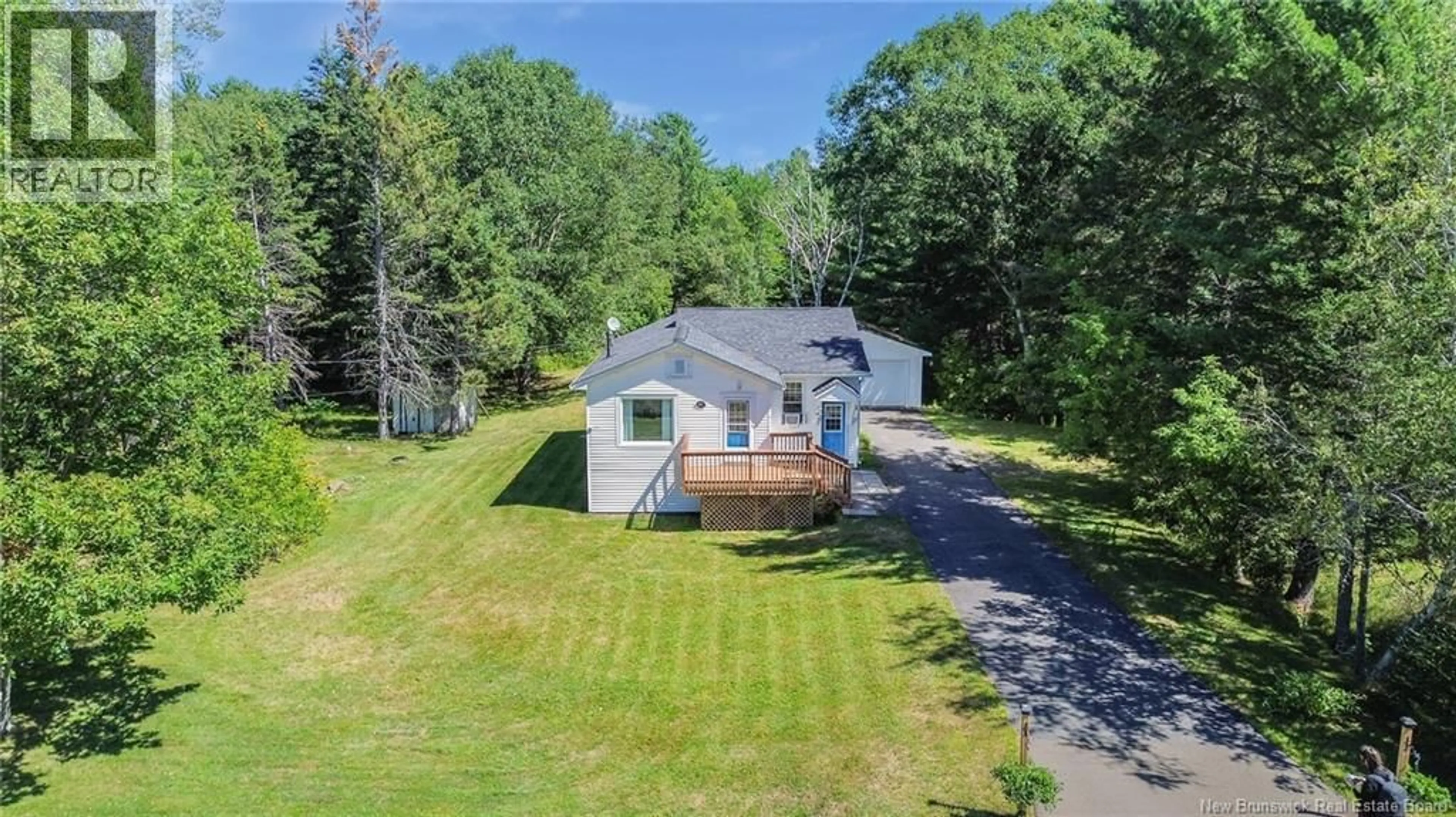 A pic from outside/outdoor area/front of a property/back of a property/a pic from drone, water/lake/river/ocean view for 277 SUNBURY DRIVE, Fredericton Junction New Brunswick E5L1S5
