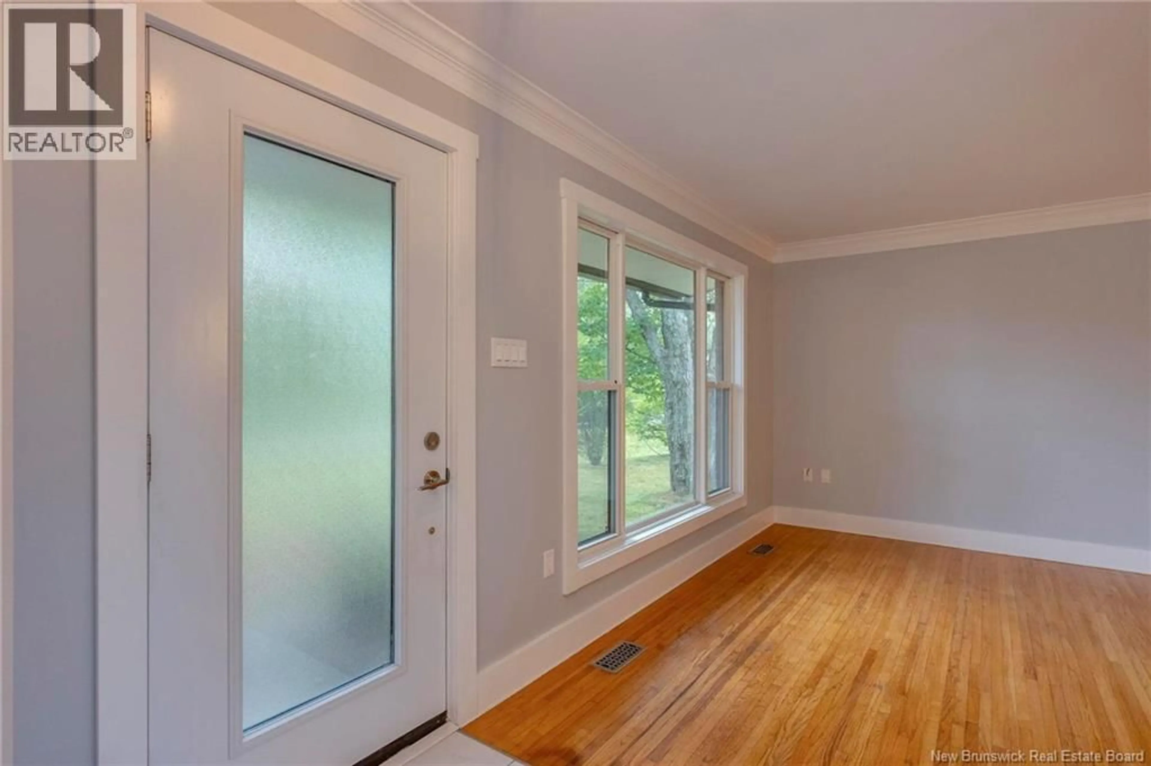 Indoor entryway for 1 KILDARE COURT, Rothesay New Brunswick E2H1C3