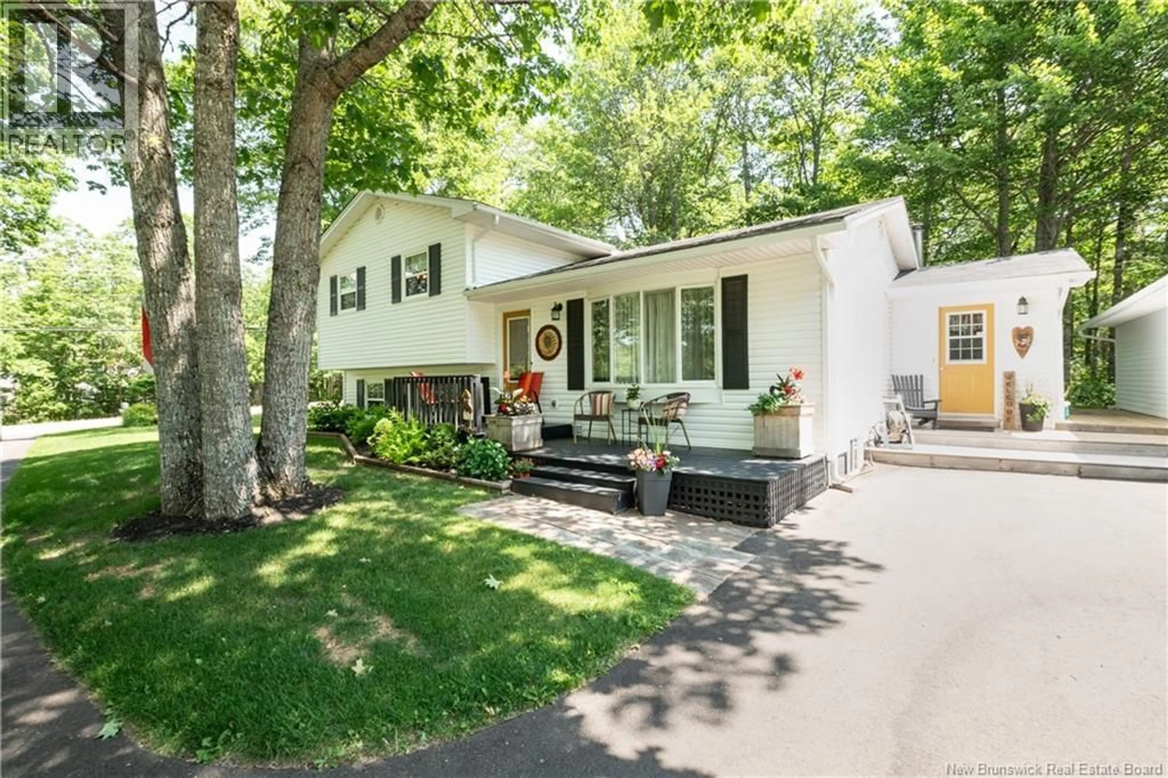 Home with vinyl exterior material, street for 117 ROUTE 905, Petitcodiac New Brunswick E4Z4T9