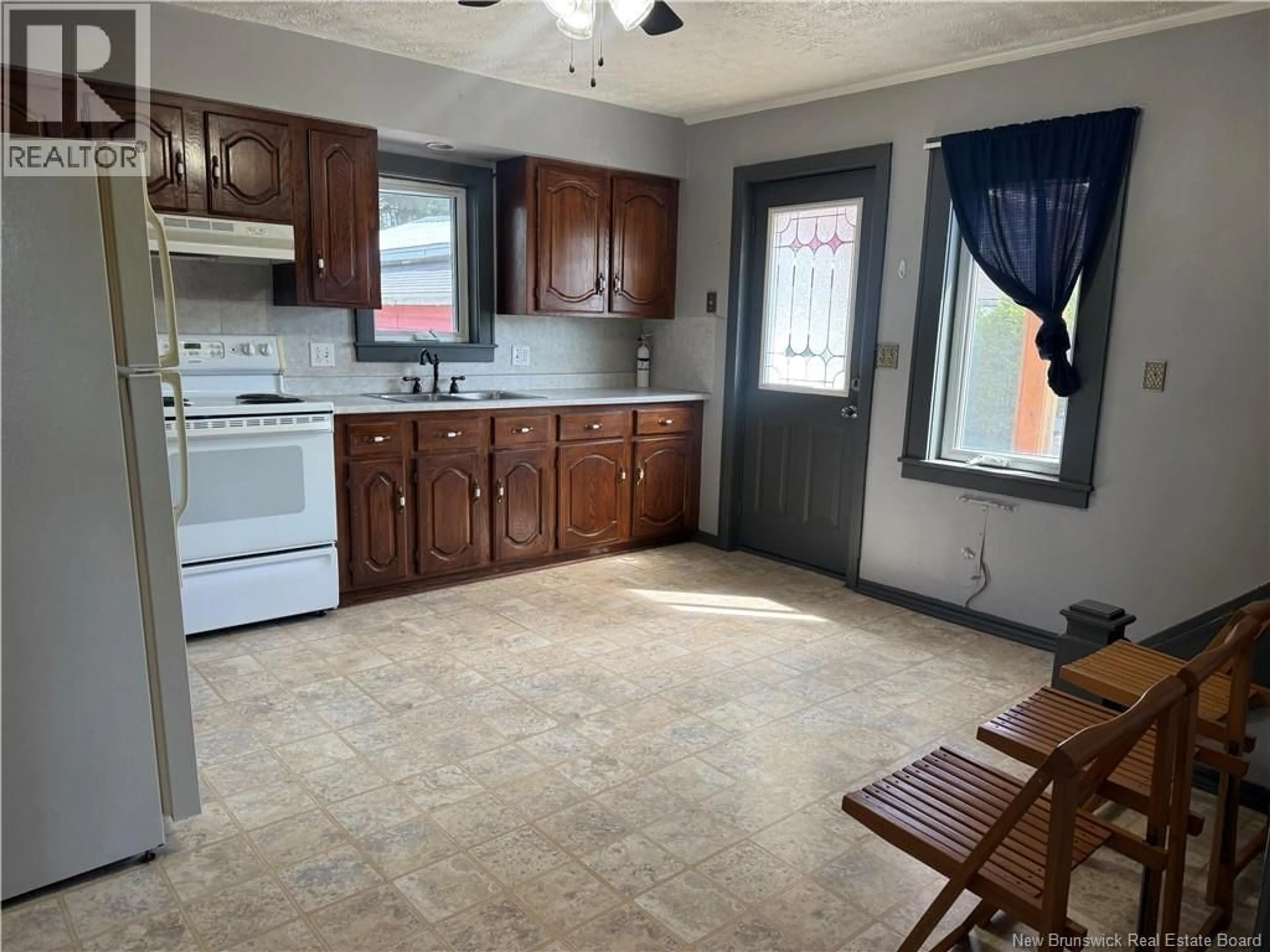 Standard kitchen, ceramic/tile floor for 219 TOBIQUE ROAD, Grand-Sault/Grand Falls New Brunswick E3Y1E8