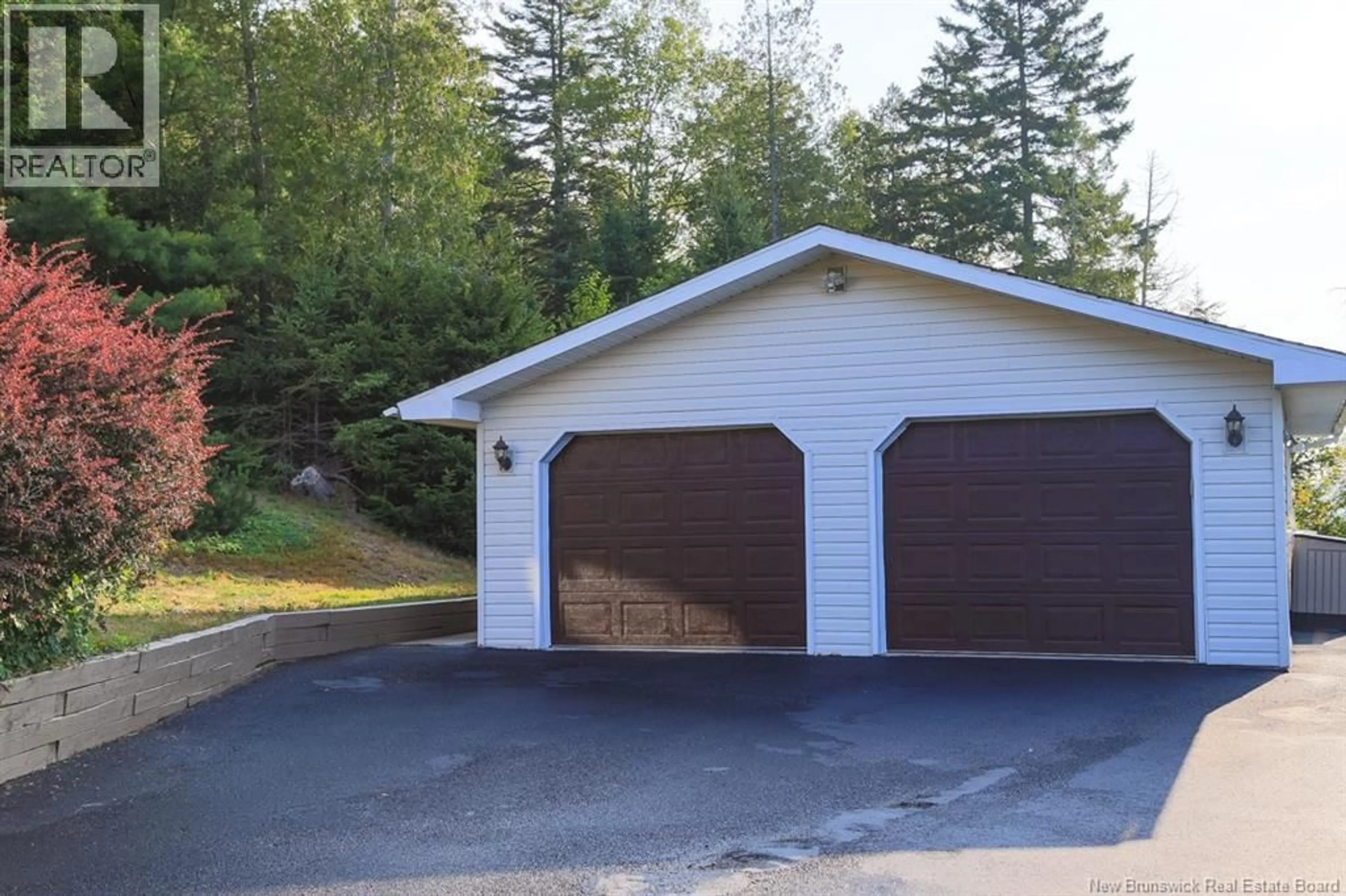 Indoor garage for 23 NAIL FACTORY ROAD, Clifton Royal New Brunswick E5S2G8