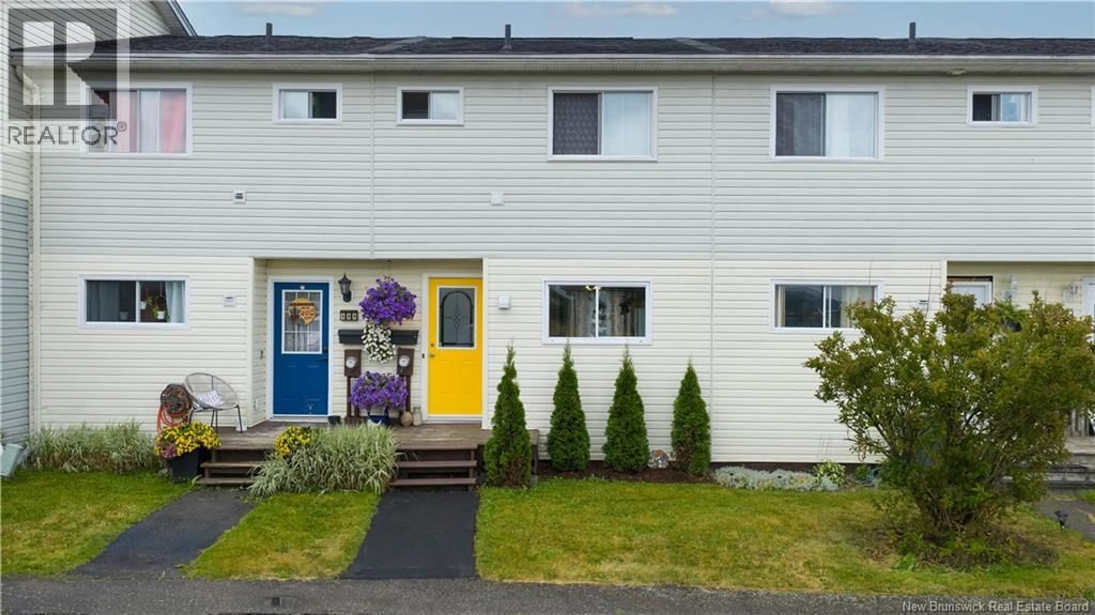 Home with vinyl exterior material, street for 511 HIGHMEADOW DRIVE, Saint John New Brunswick E2J3X3