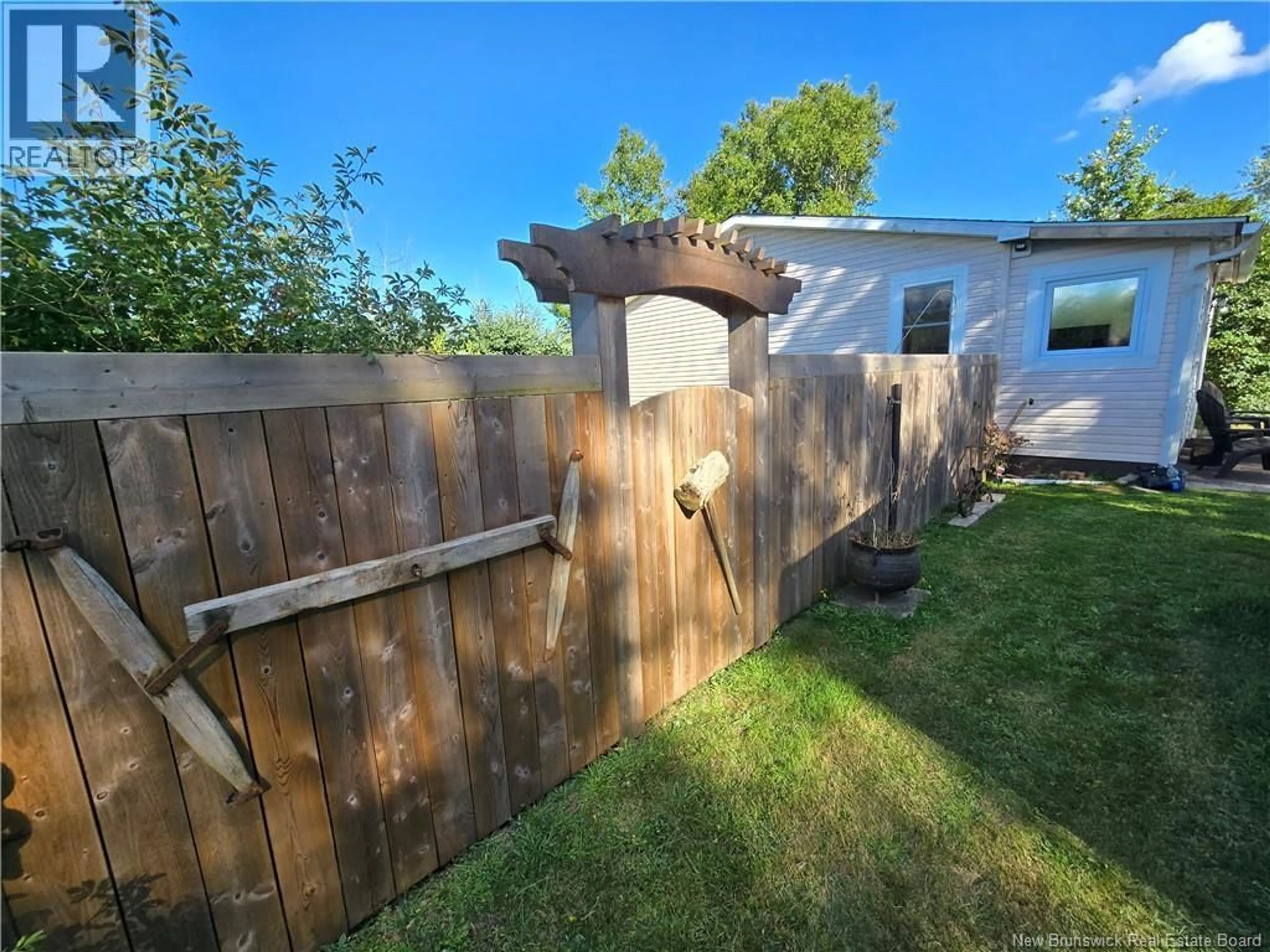 A pic from outside/outdoor area/front of a property/back of a property/a pic from drone, unknown for 39 CROSS ROAD, Memramcook New Brunswick E4K1E2