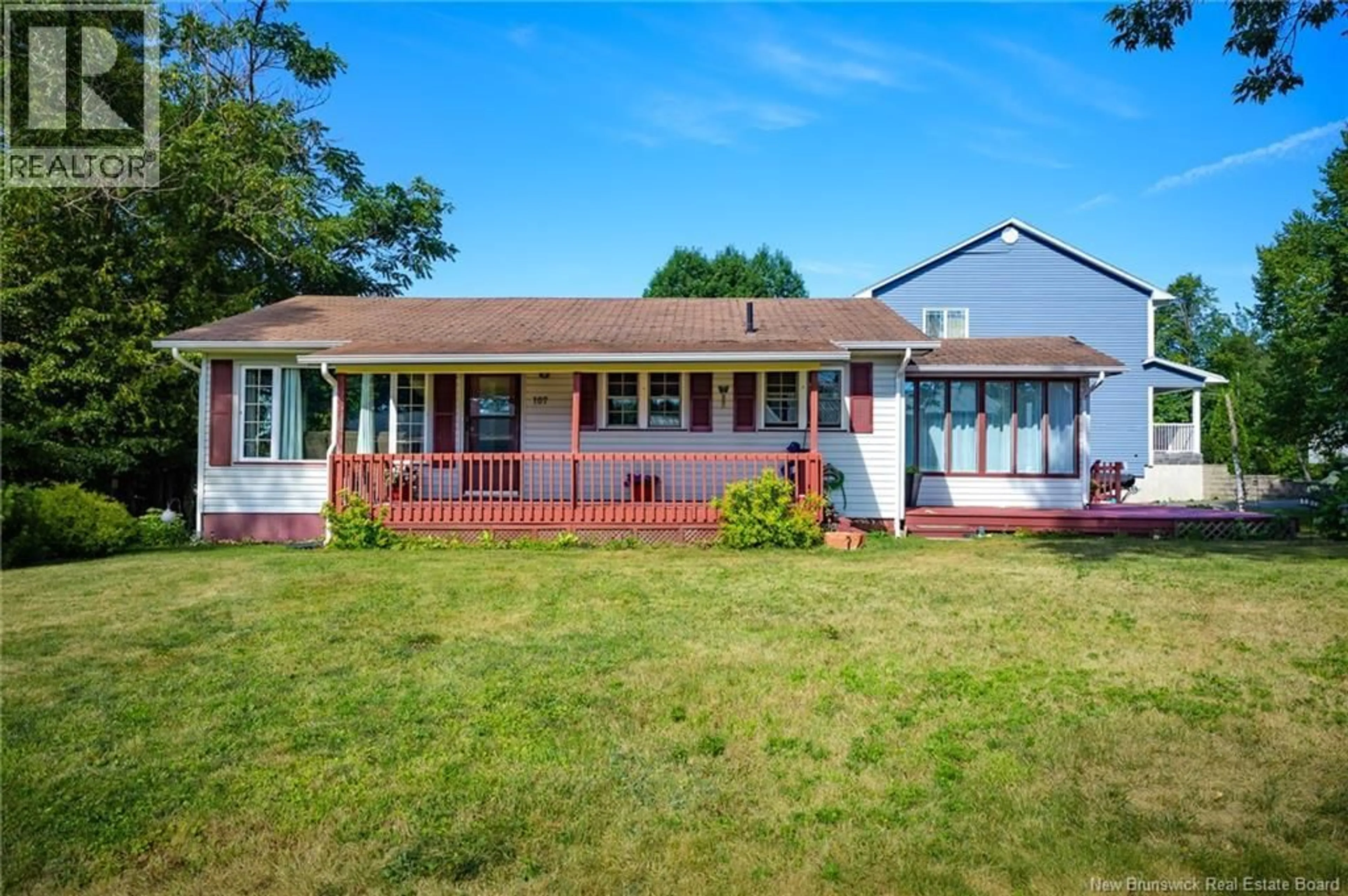 Home with vinyl exterior material, unknown for 107 CHERRY AVENUE, Fredericton New Brunswick E3A1Z1
