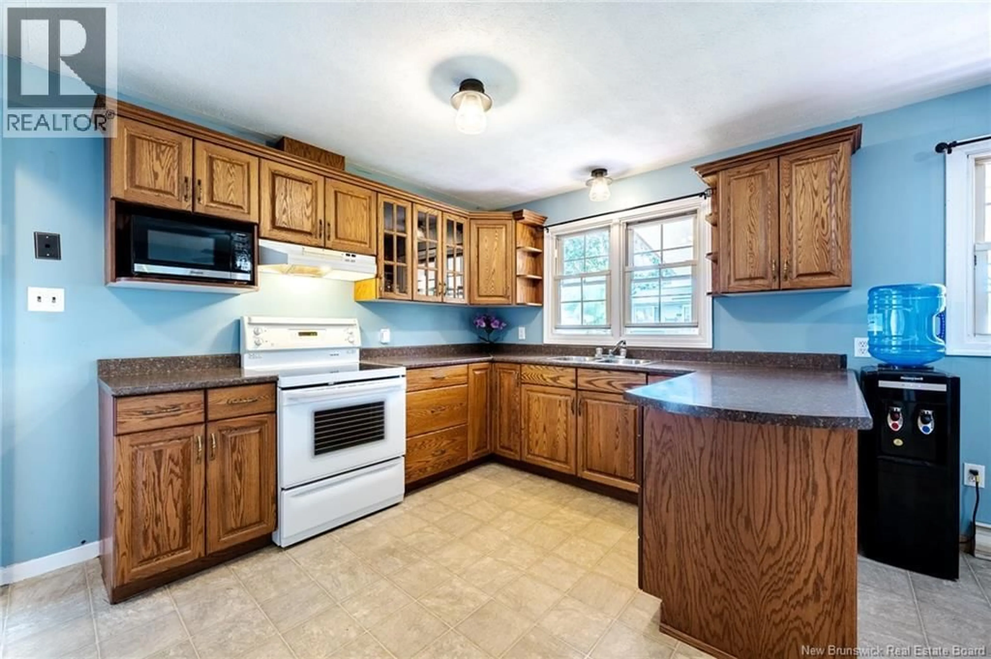 Standard kitchen, ceramic/tile floor for 107 CHERRY AVENUE, Fredericton New Brunswick E3A1Z1
